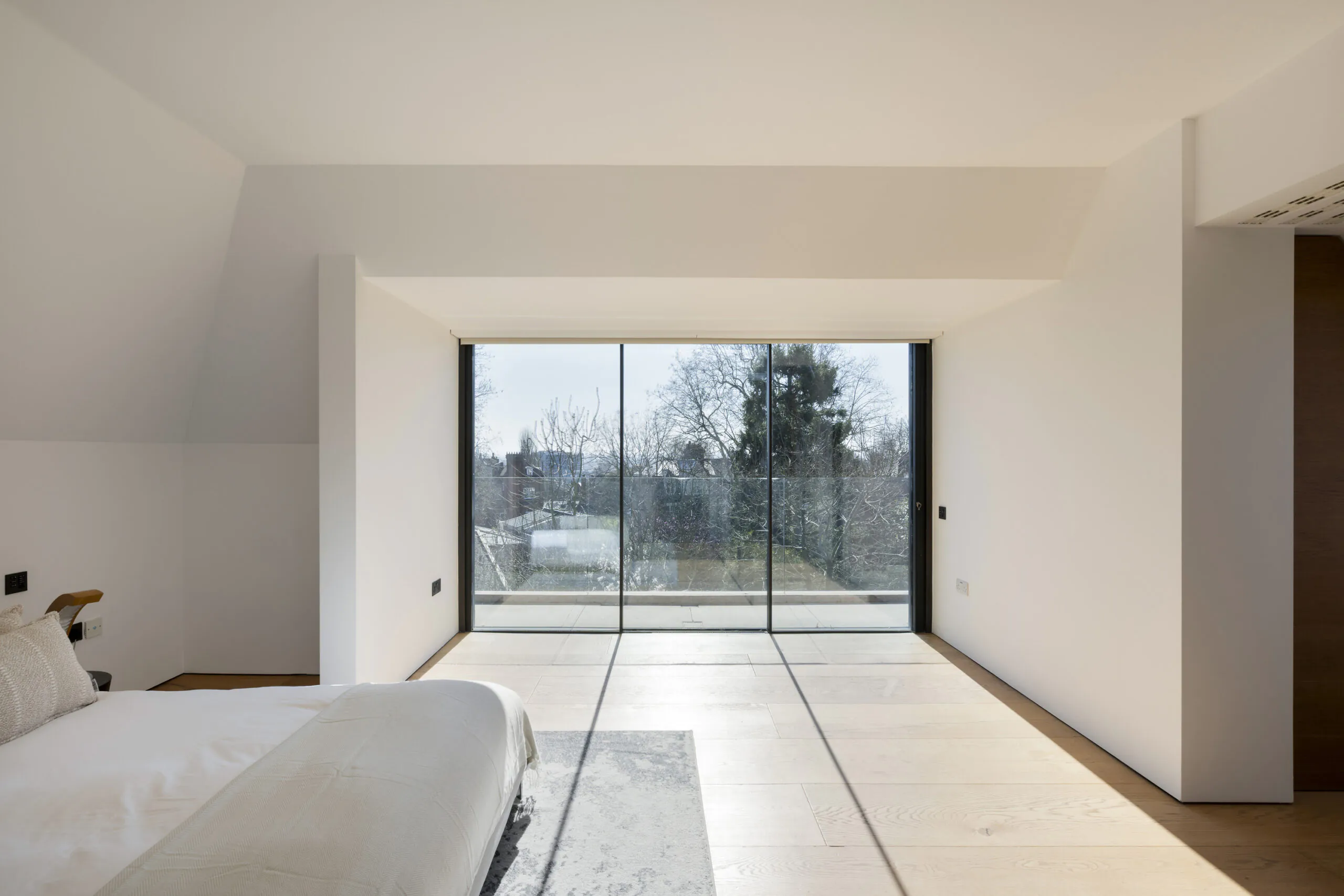 DS-Hampstead-House-For-Rent-Cannon-Lane-44_Lo