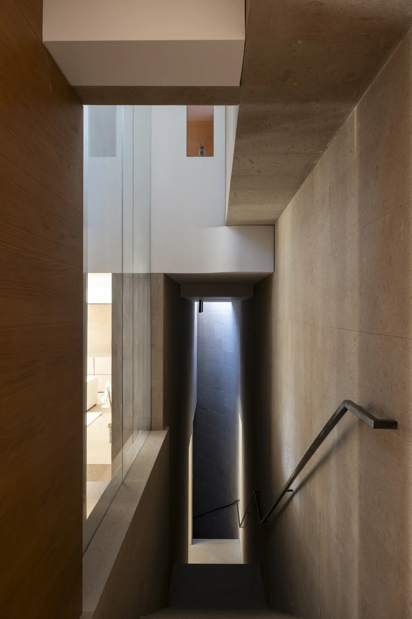 DS-Hampstead-House-For-Rent-Cannon-Lane-7_Lo