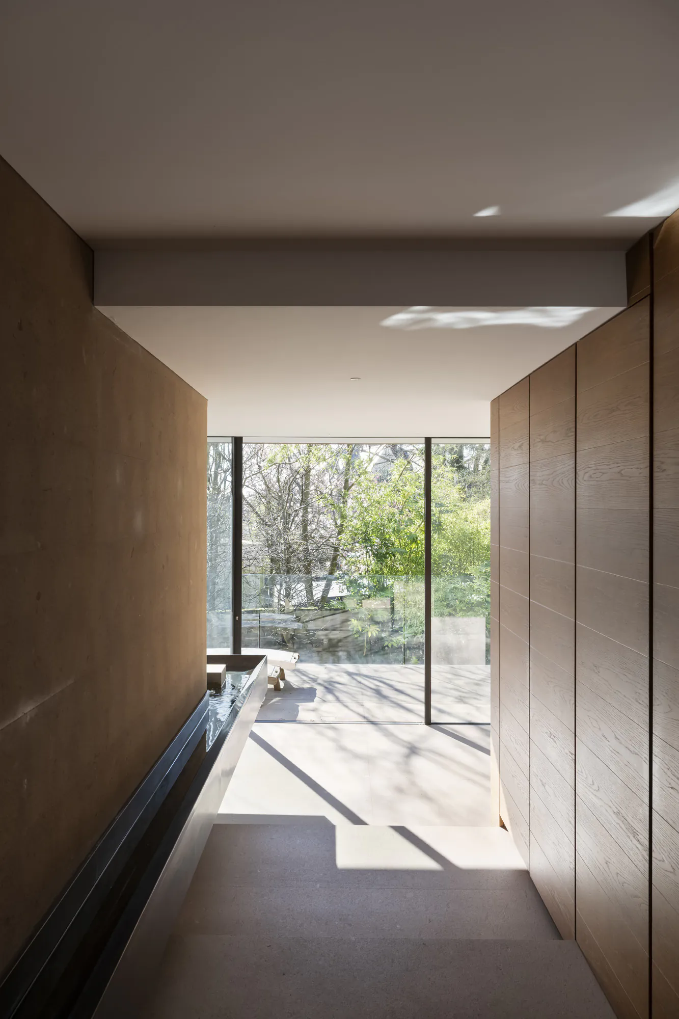 DS-Hampstead-House-For-Rent-Cannon-Lane-8_Lo