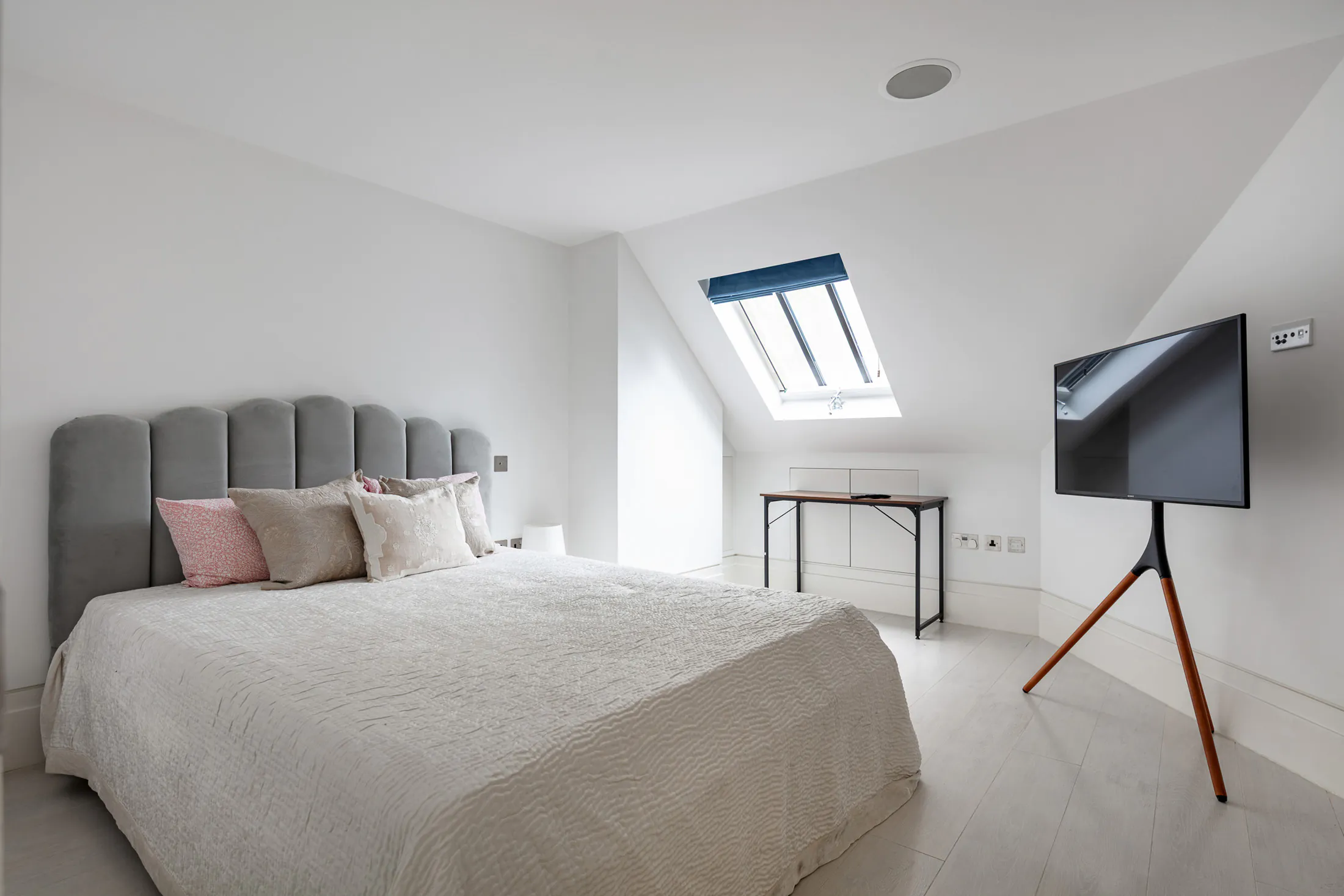 DS-House-For-Holiday-Rent-Mayfair-Adams-Row (30)