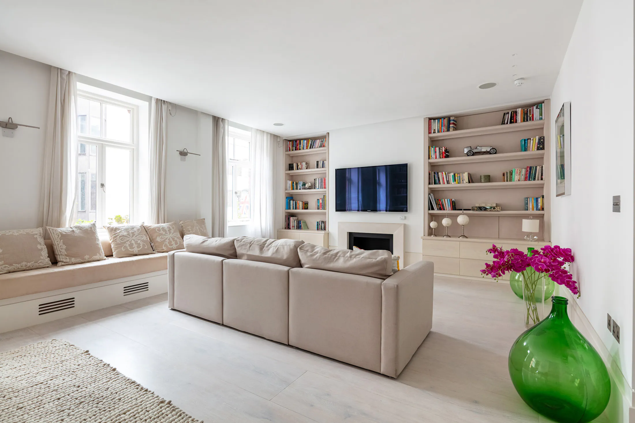 DS-House-For-Holiday-Rent-Mayfair-Adams-Row (54)