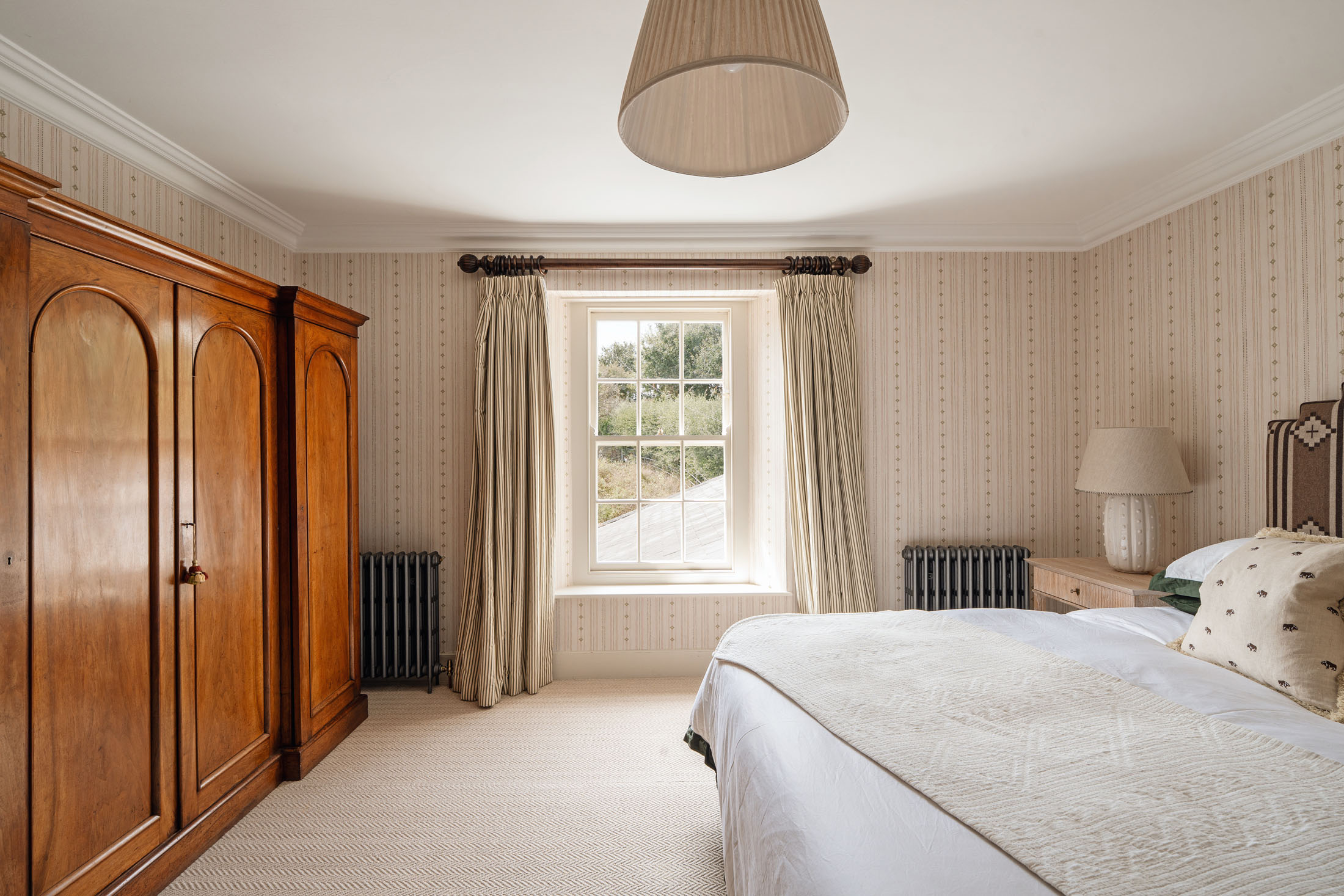 DS-Luxury-Holiday-House-To-Rent-Estuary-House-Salcombe-Devon (82)