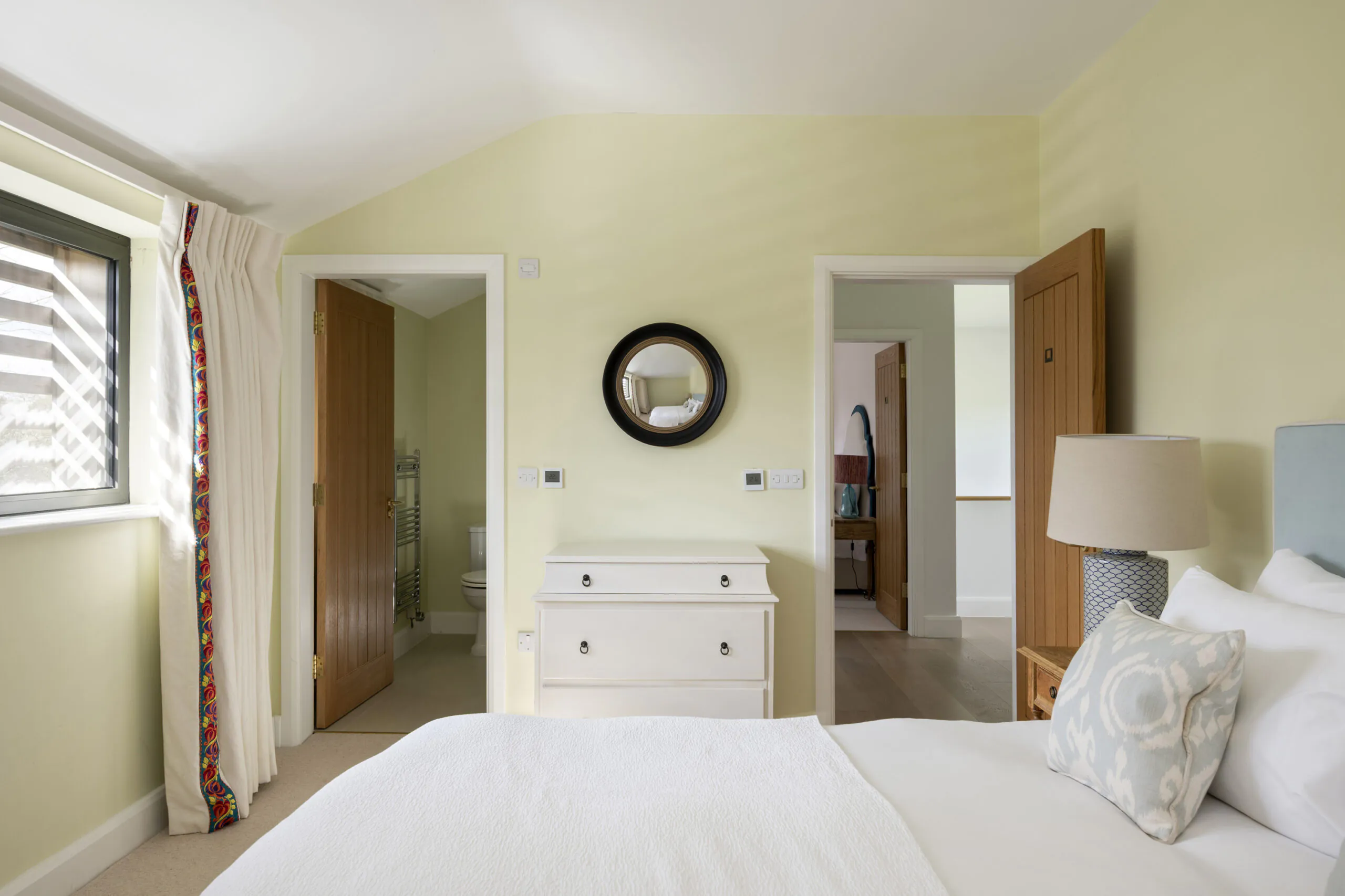 DS-Cotswolds-Home-For-Rent-Rivern-Barn-Luxury