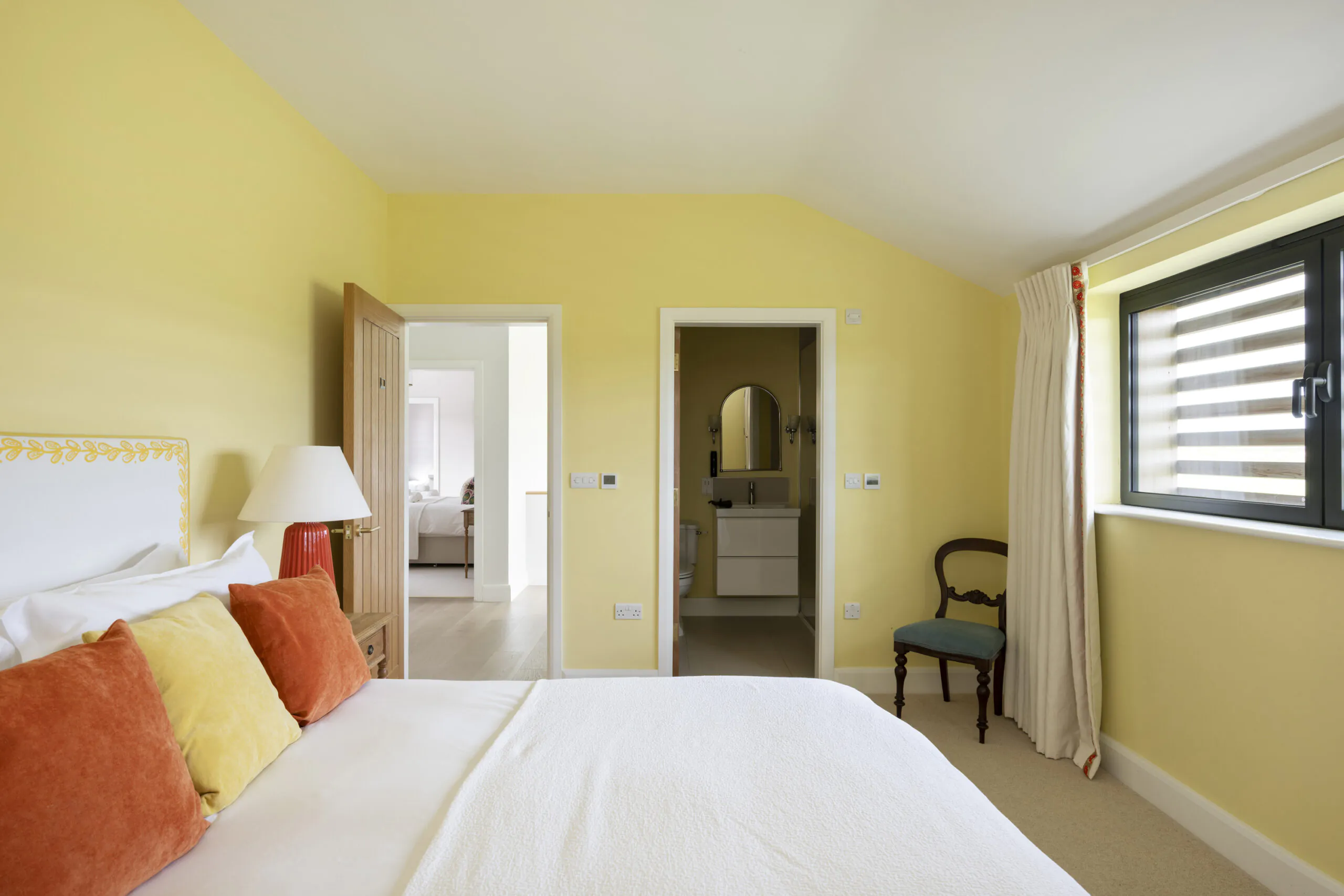 DS-Cotswolds-Home-For-Rent-Rivern-Barn-Luxury