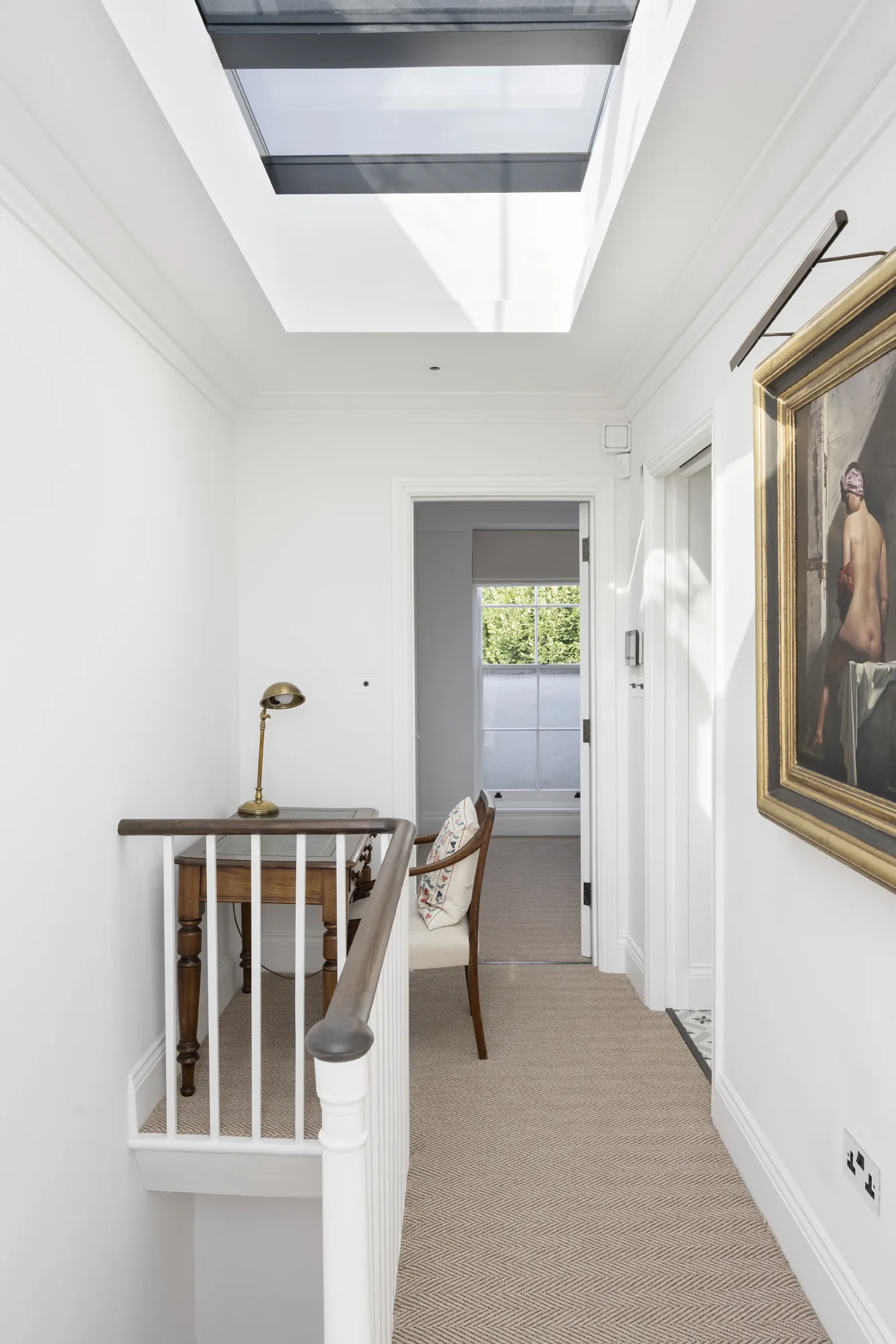 Dn-Notting-Hill-Apartment-For-Short-Rent- Sutherland-Place-6_Lo
