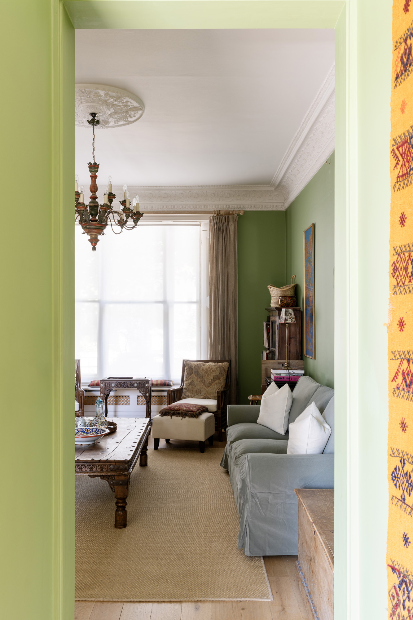 Domus-Nova-Bayswater-Apartment-For-Rent-Sunderland-Terrace-8_Lo