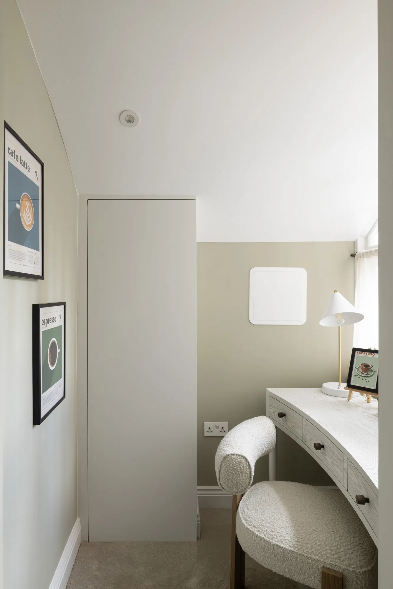 Domus-Nova-Chelsea-Apartment-For-Rent-Culford-Gardens-15_Lo