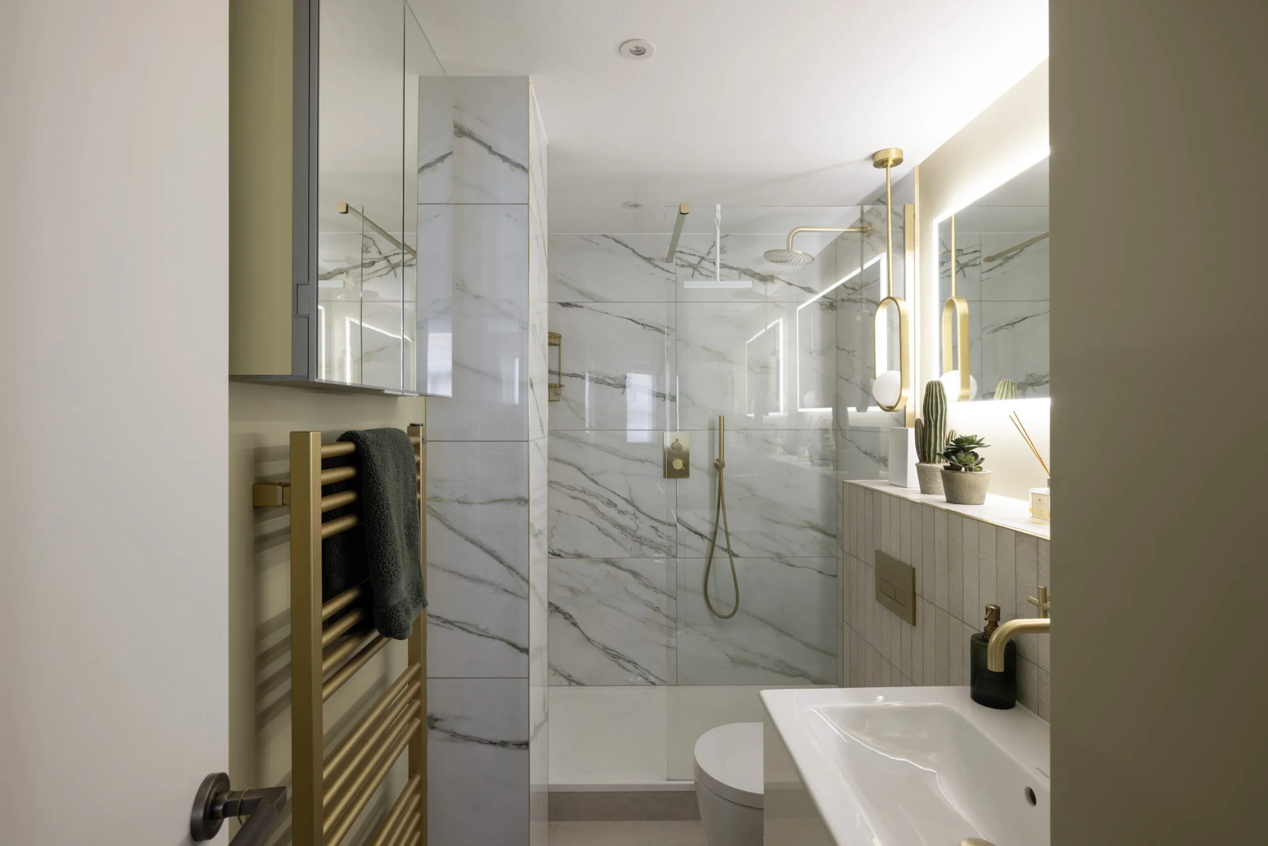 Domus-Nova-Chelsea-Apartment-For-Rent-Culford-Gardens-17_Lo