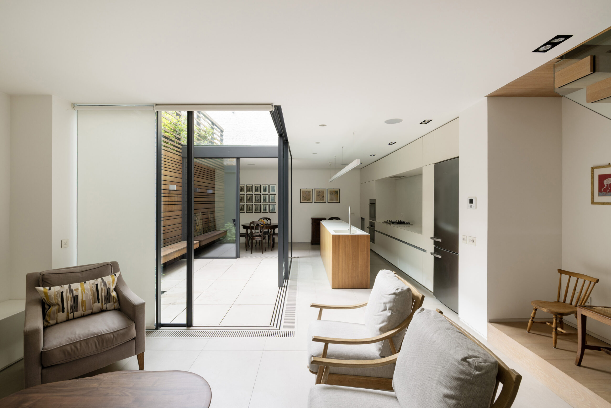 Domus-Nova-Chelsea-House-For-Rent-Limerston-Street-20_Lo