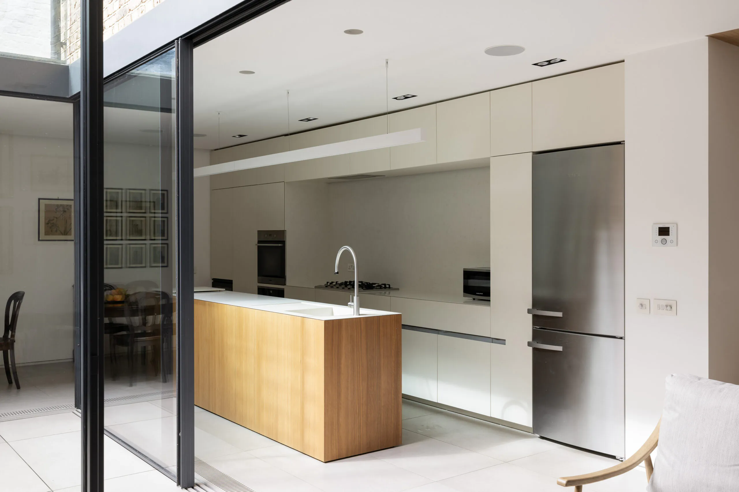 Domus-Nova-Chelsea-House-For-Rent-Limerston-Street-23_Lo