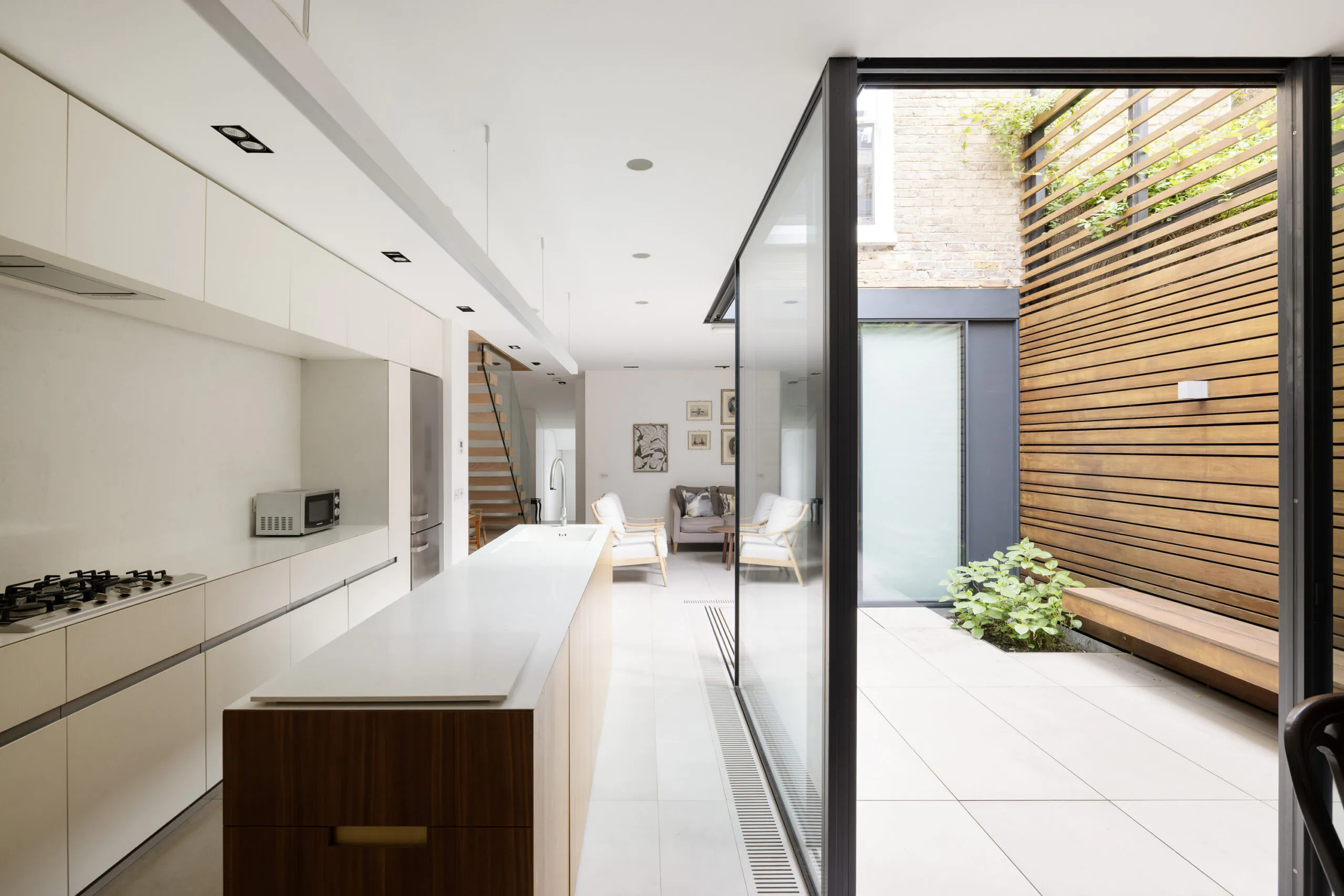 Domus-Nova-Chelsea-House-For-Rent-Limerston-Street-25_Lo