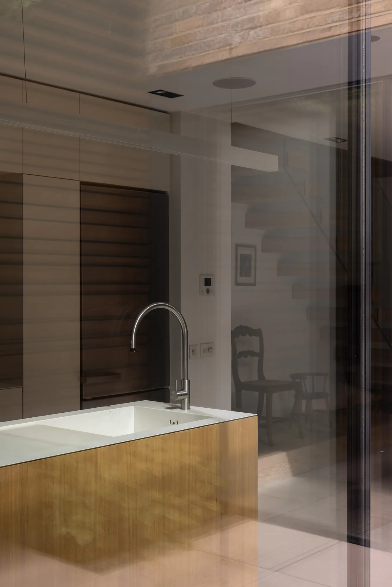 Domus-Nova-Chelsea-House-For-Rent-Limerston-Street-27_Lo