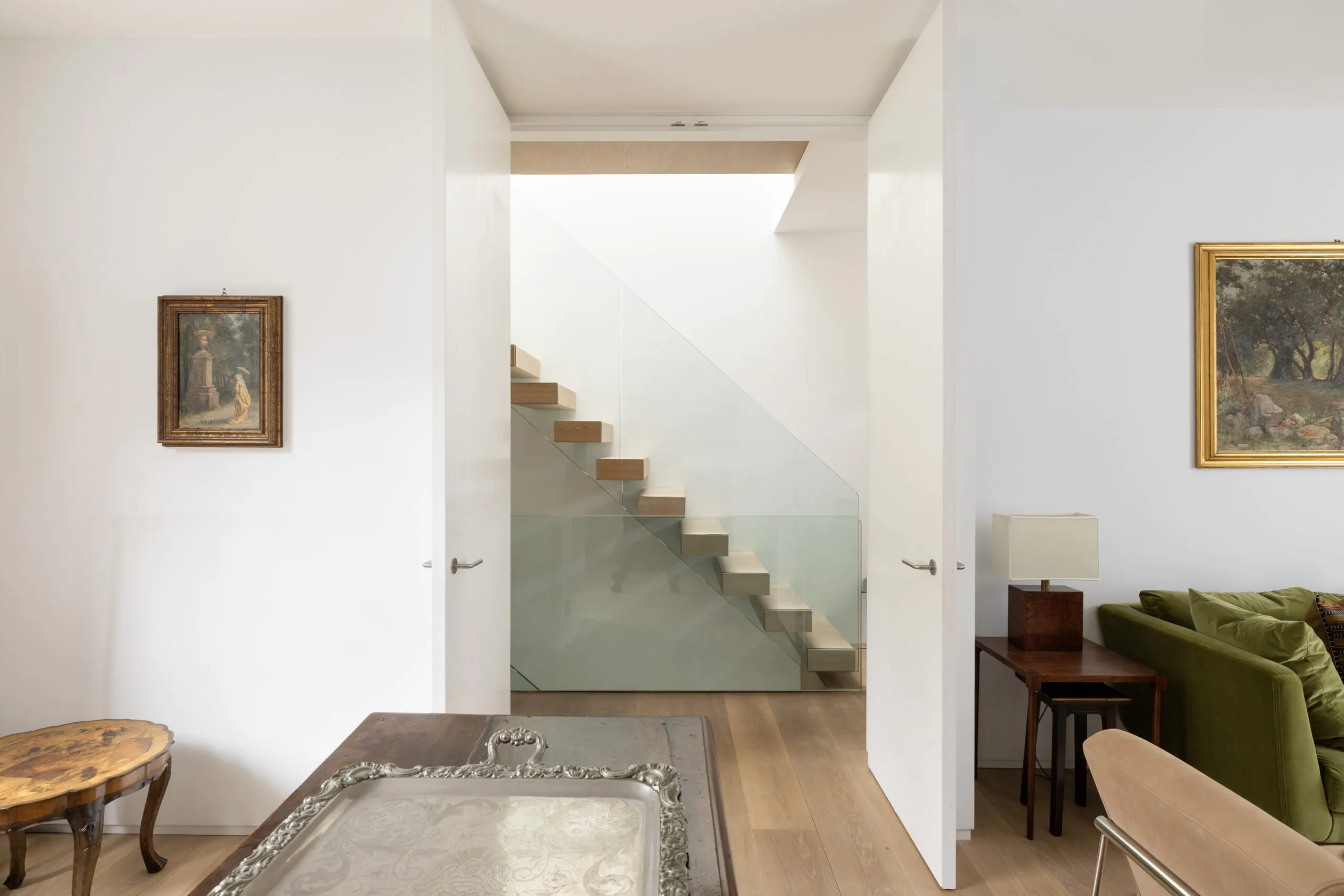 Domus-Nova-Chelsea-House-For-Rent-Limerston-Street-2_Lo