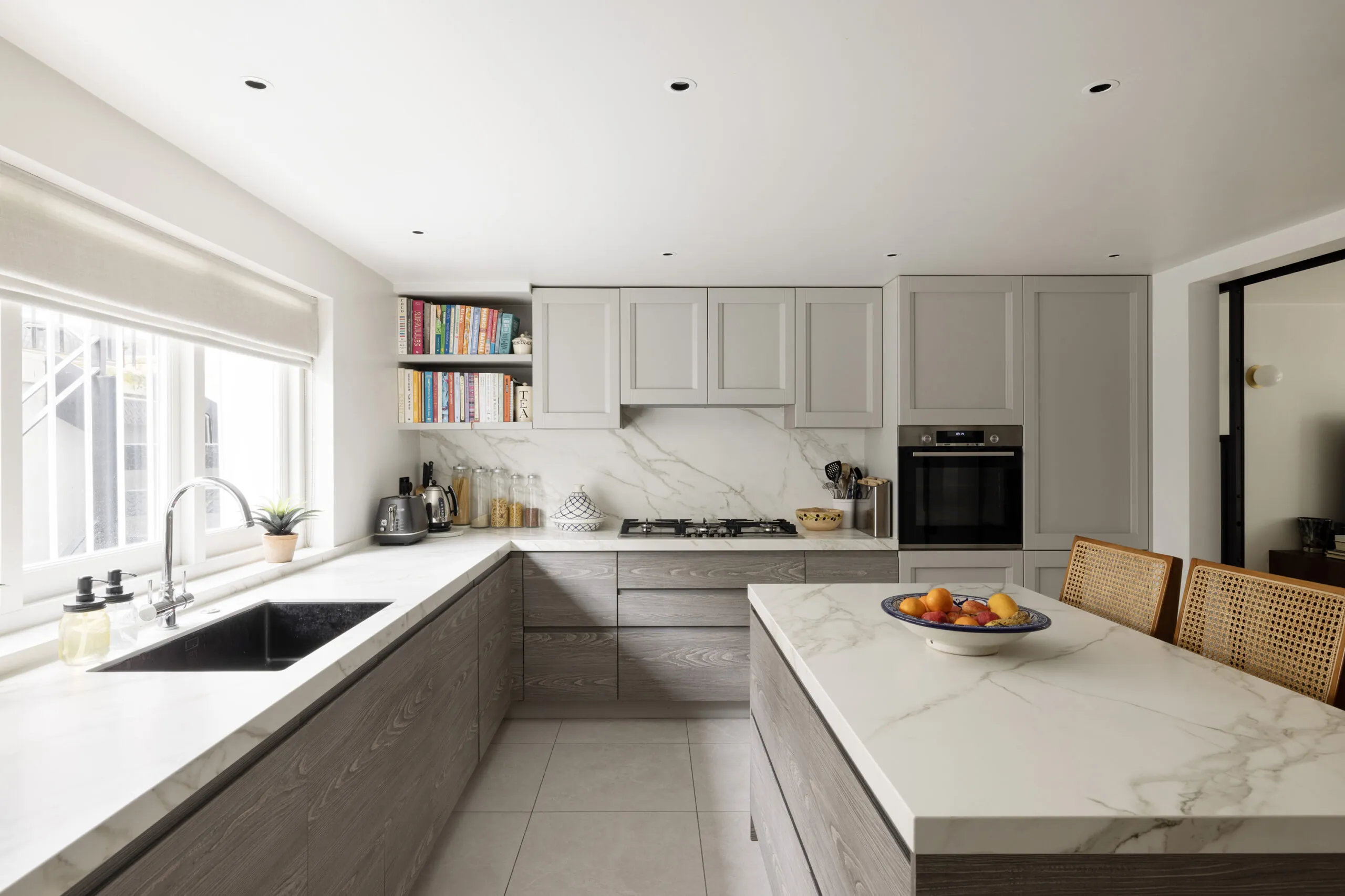 Domus-Nova-Holland-Park-House-For-Rent-Portland-Road-1_Lo