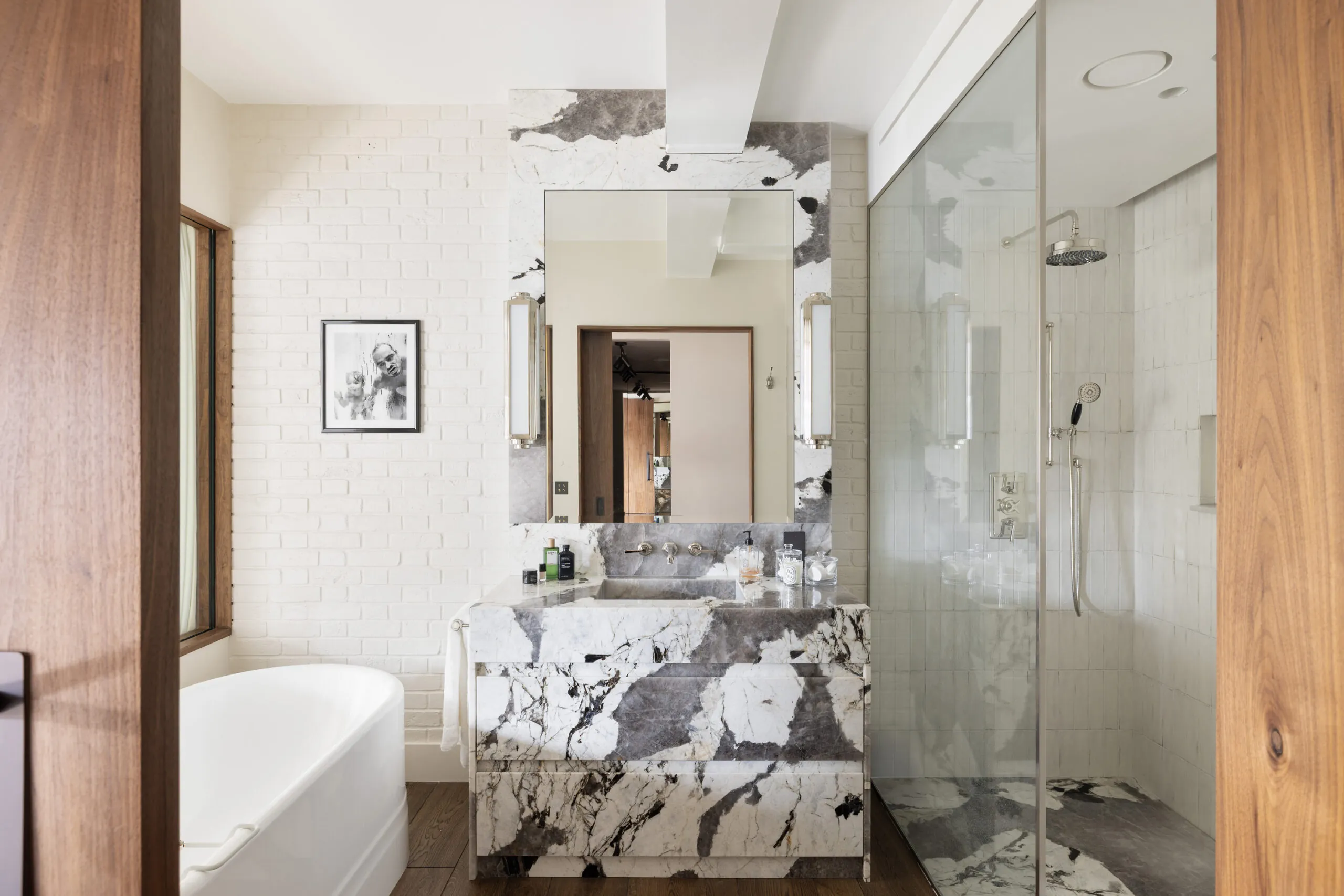 Domus-Nova-Islington-Apartment-For-Rent-Barnsbury-Square-39_Lo