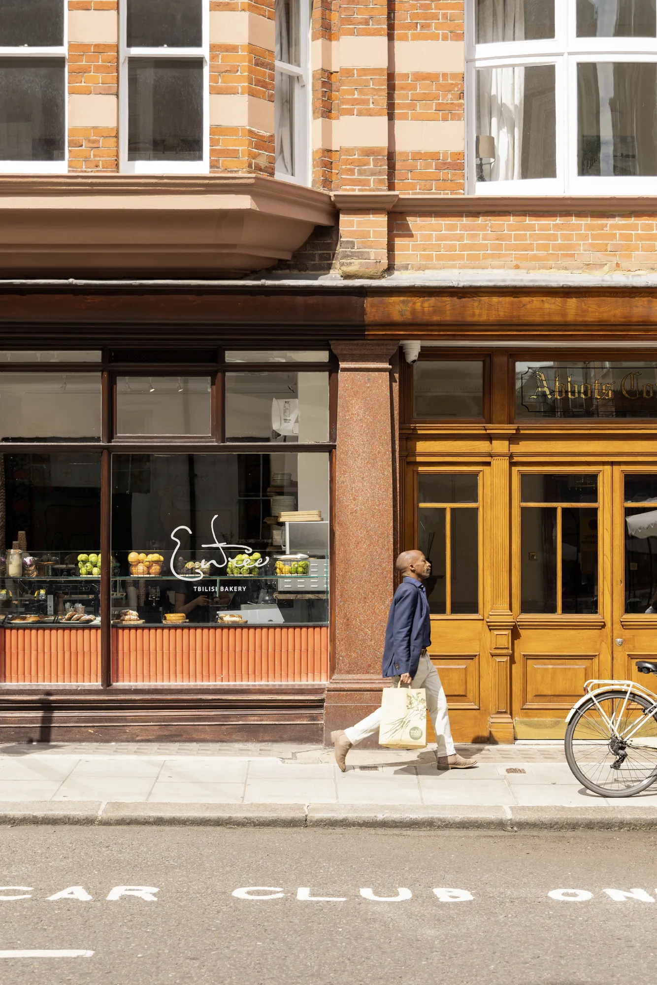 Domus-Stay-Kensington-Area-Guide-Best-Bakeries-Entree (3)