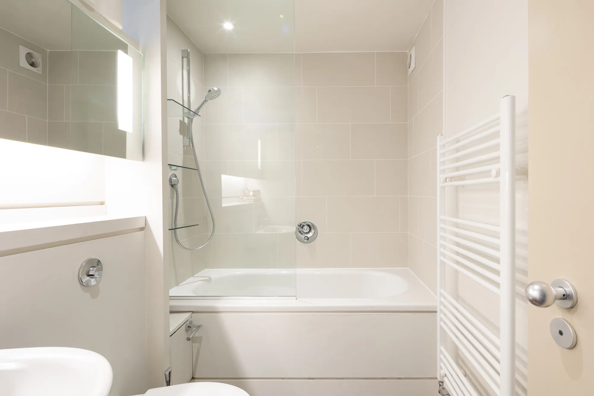 Domus-Nova-London-Property-For-Lettings-Artesian-Road9