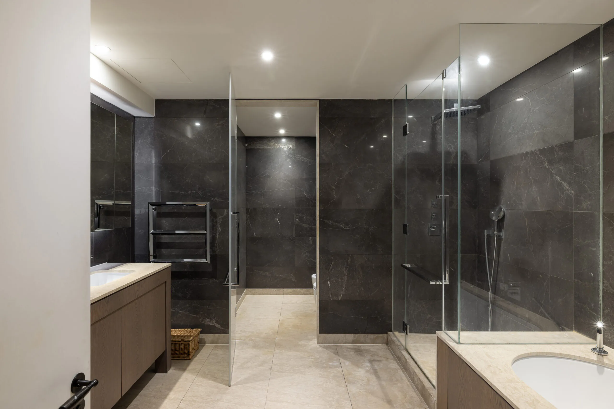 Domus-Nova-Marble-Arch-House-For-Rent-Connaught-Place-20_Lo