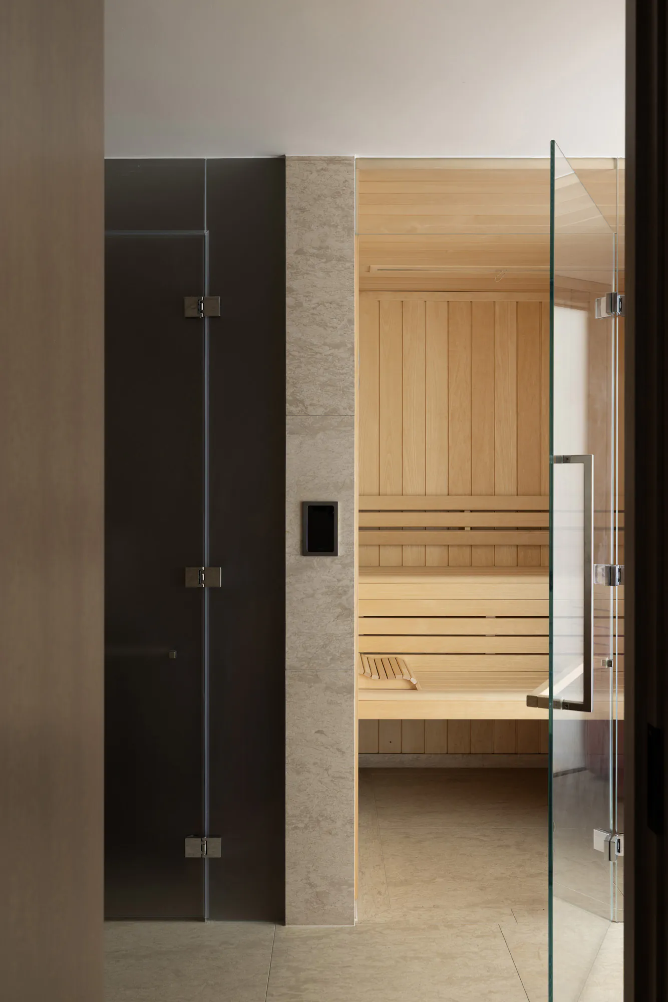 Domus-Nova-Marble-Arch-House-For-Rent-Connaught-Place-28_Lo