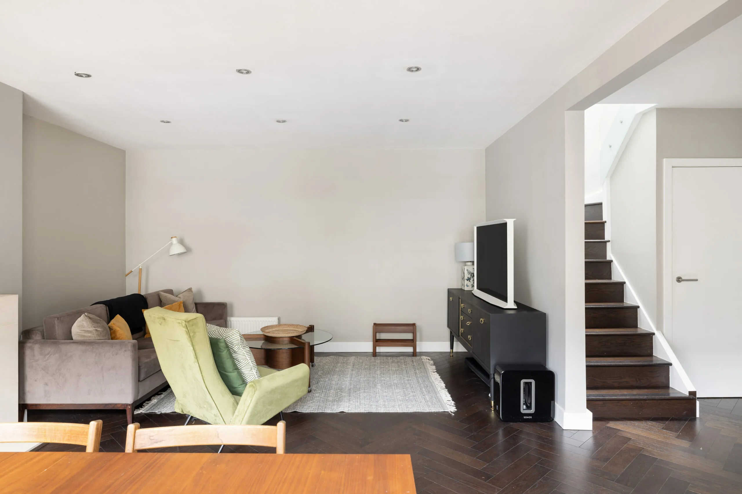 Domus-Nova-Marylebone-House-For-Rent-Tarrant-Place-16_Lo