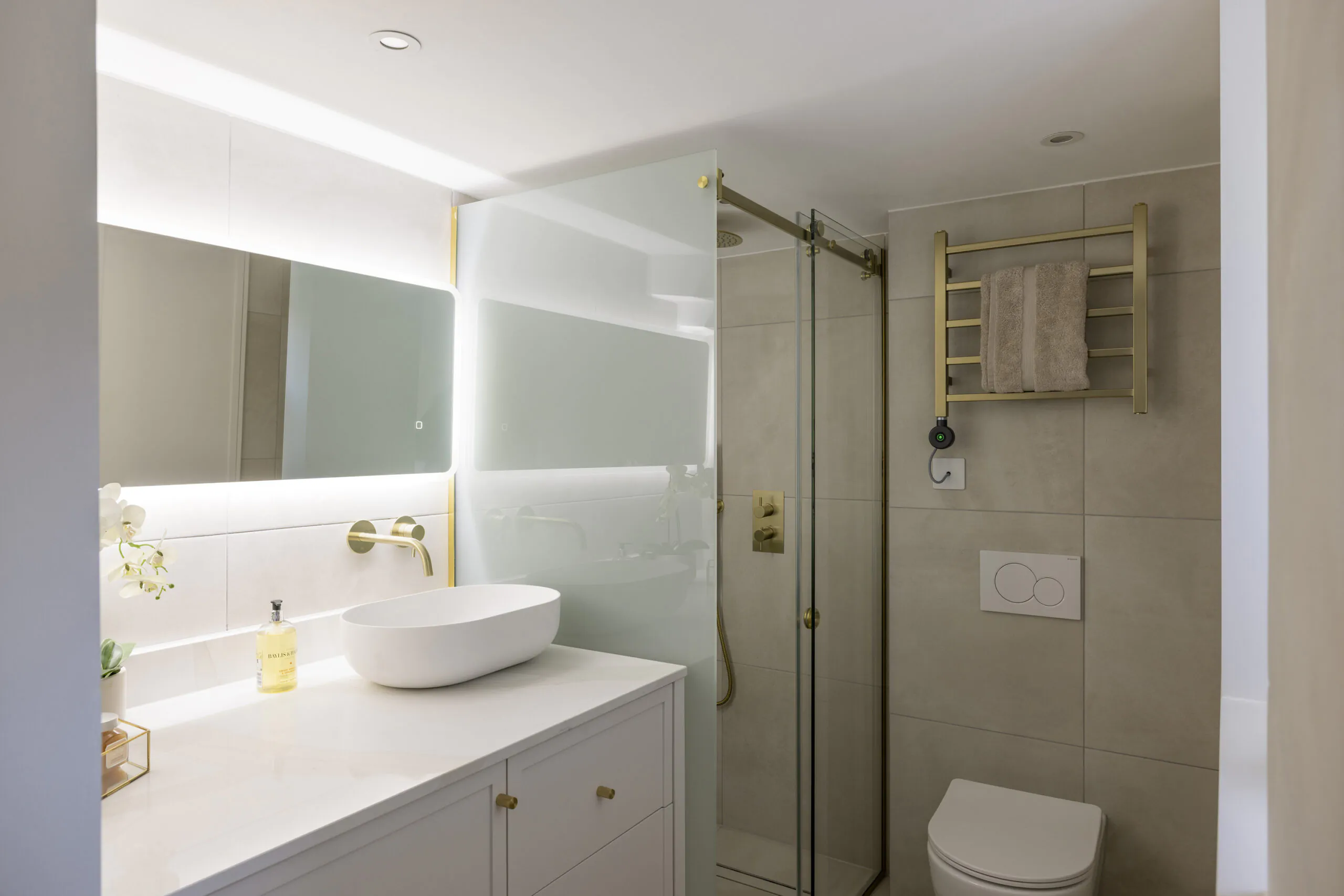 Domus-Nova-Notting-Hill-Apartment-For-Rent-Kensington-Park-Road-11_Lo