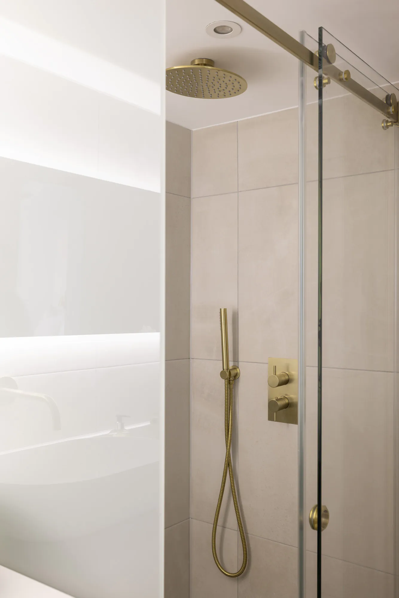 Domus-Nova-Notting-Hill-Apartment-For-Rent-Kensington-Park-Road-13_Lo