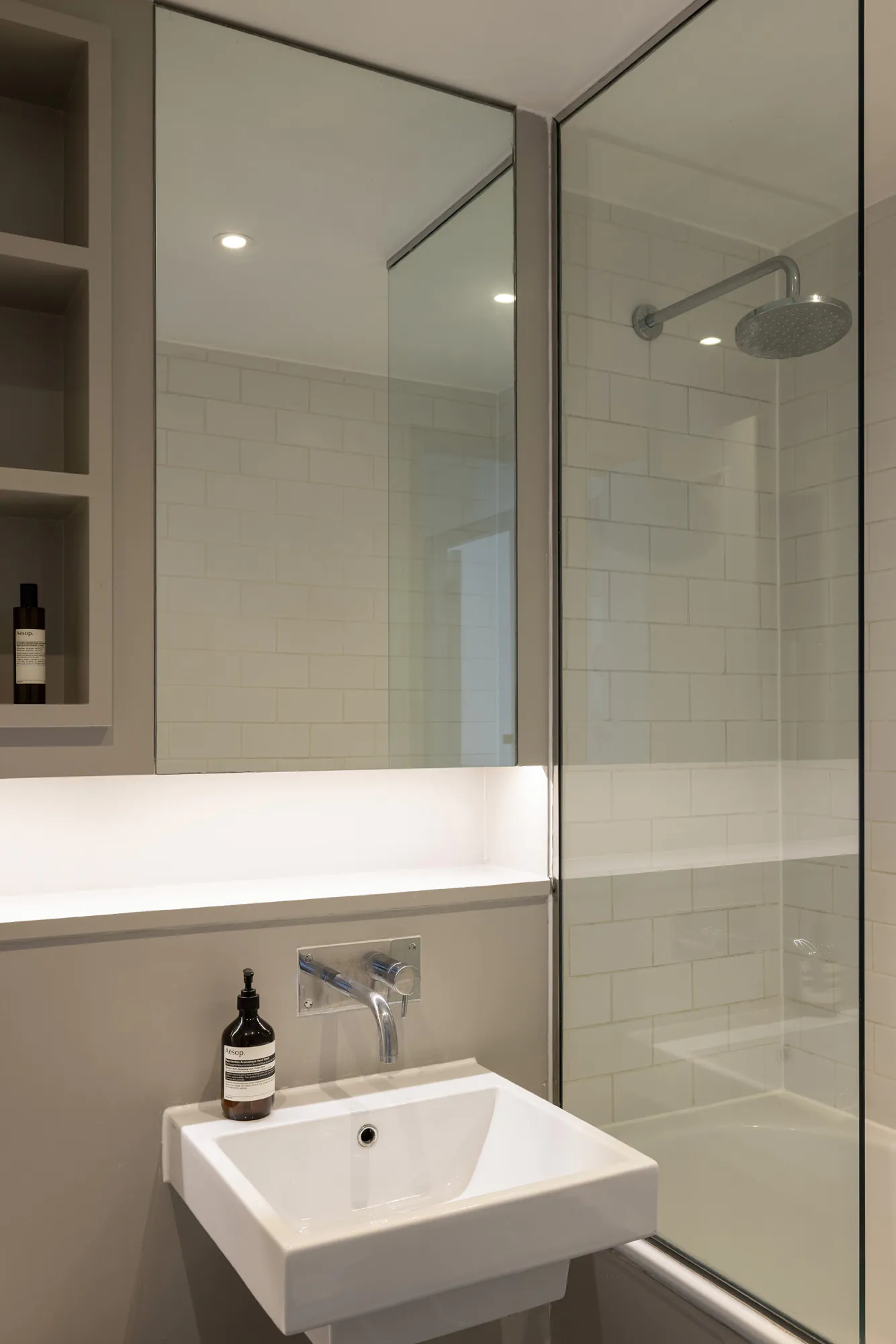 Domus-Nova-Notting-Hill-Apartment-For-Rent-Portobello-Road-ii-6_Lo