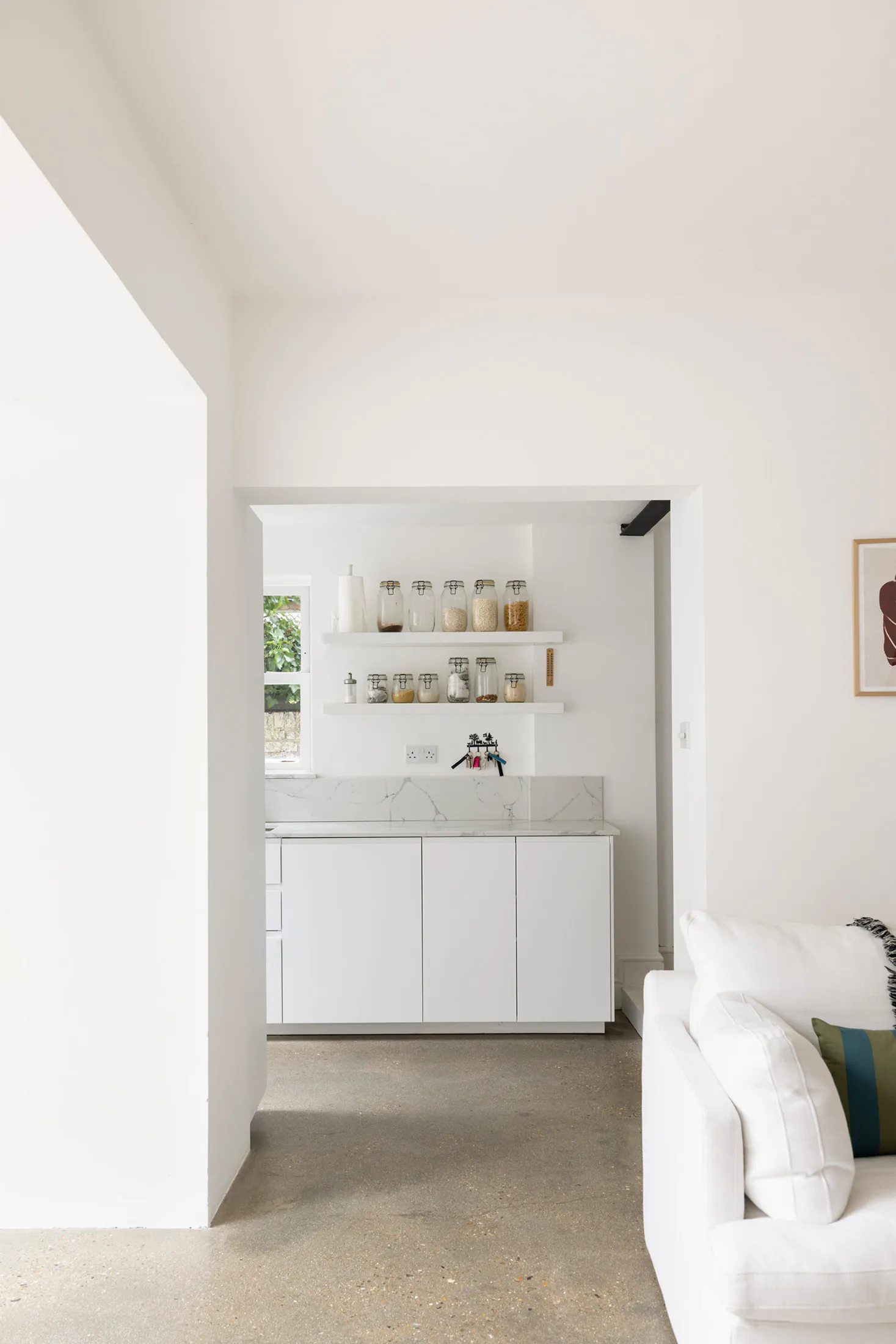 Domus-Nova-Notting-Hill-Apartment-For-Rent-St-Marks-Road-18_Lo