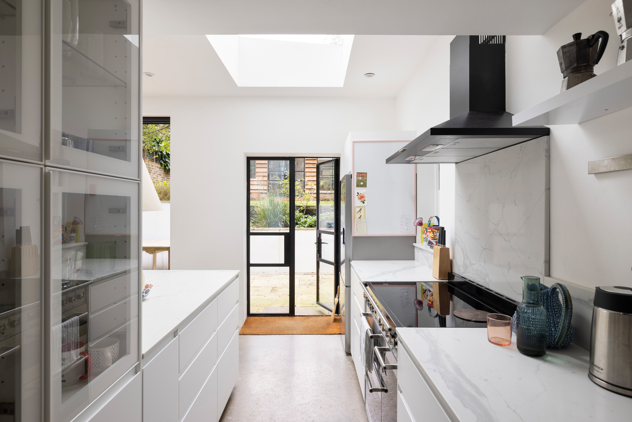 Domus-Nova-Notting-Hill-Apartment-For-Rent-St-Marks-Road-22_Lo