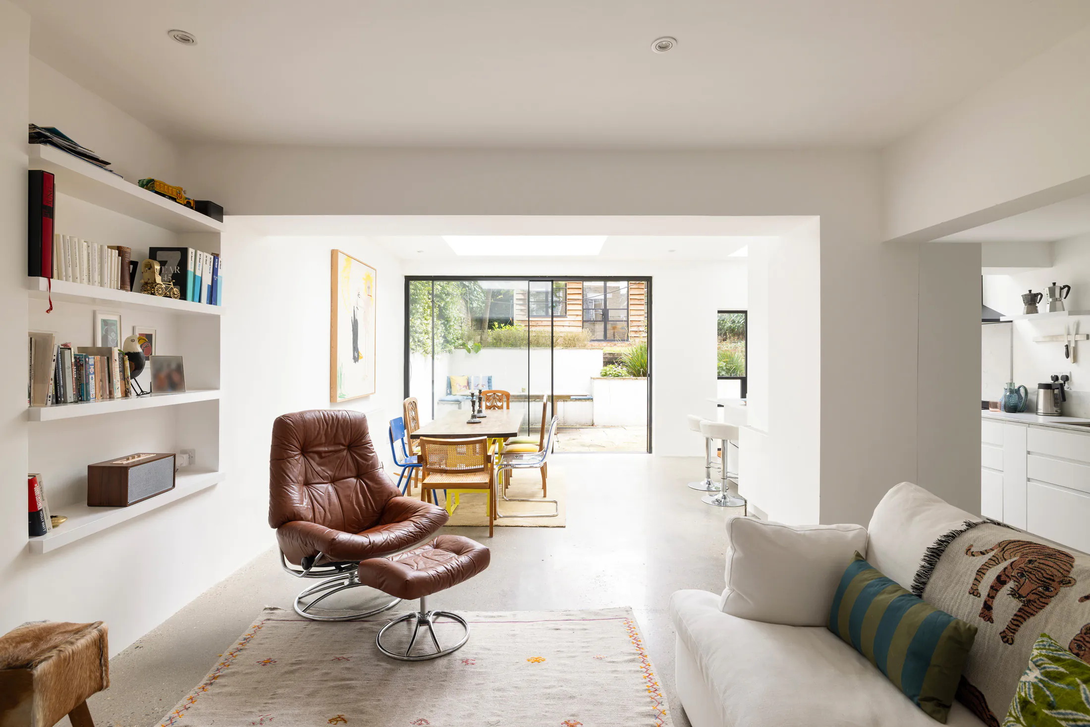 Domus-Nova-Notting-Hill-Apartment-For-Rent-St-Marks-Road-29_Lo