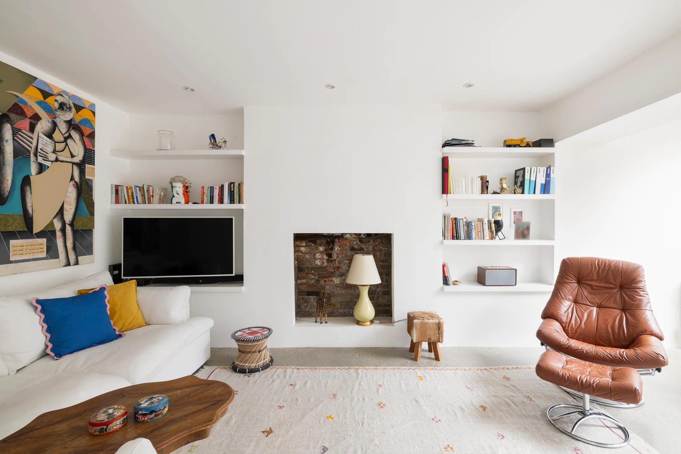 Domus-Nova-Notting-Hill-Apartment-For-Rent-St-Marks-Road-30_Lo