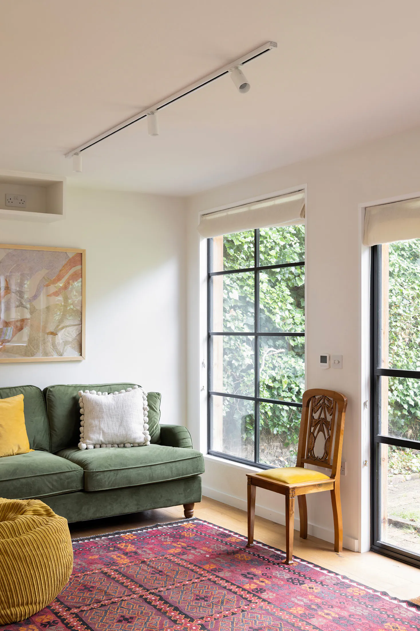 Domus-Nova-Notting-Hill-Apartment-For-Rent-St-Marks-Road-3_Lo