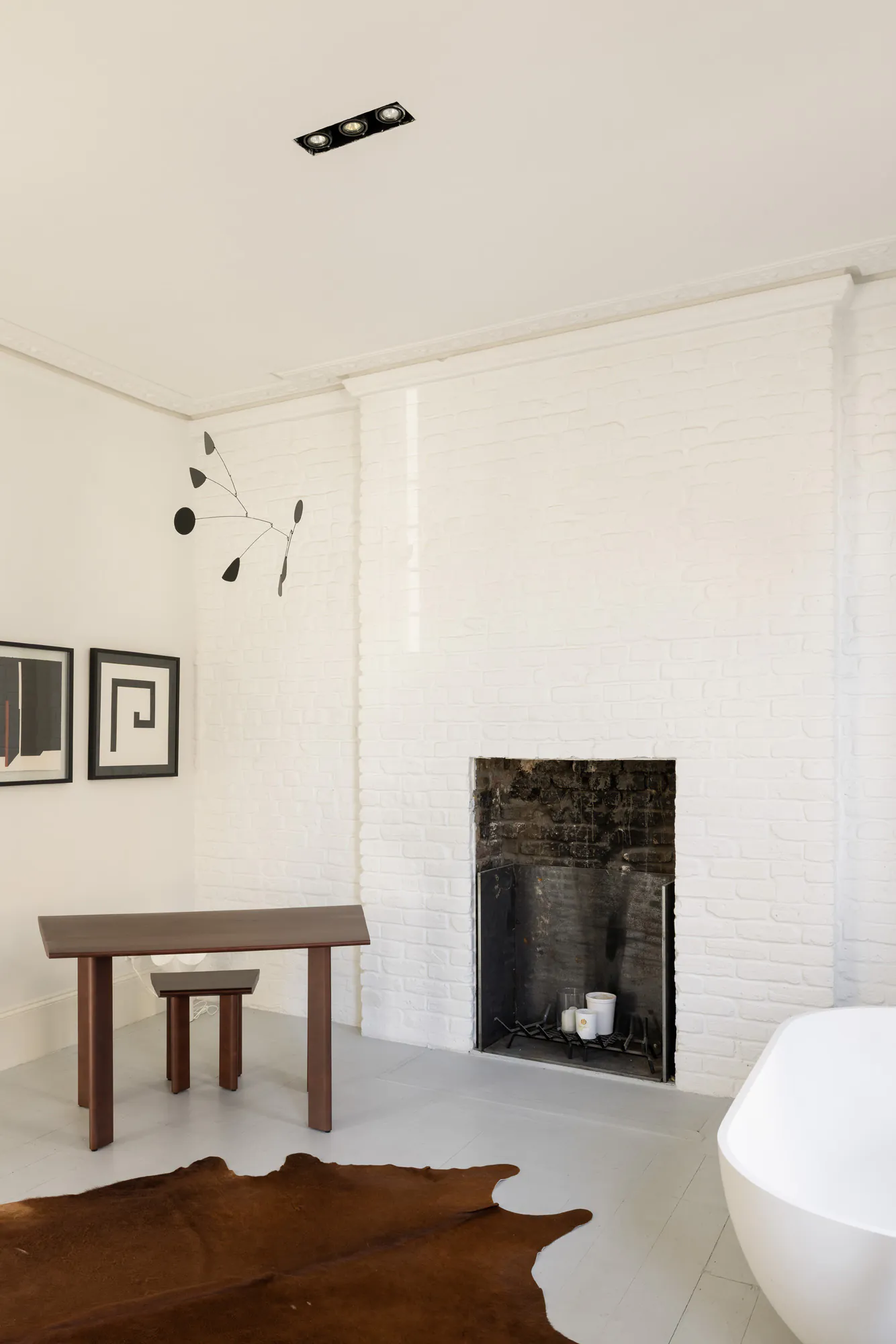 Domus-Nova-Notting-Hill-House-For-Rent-Campden-Hill-Road-45_Lo