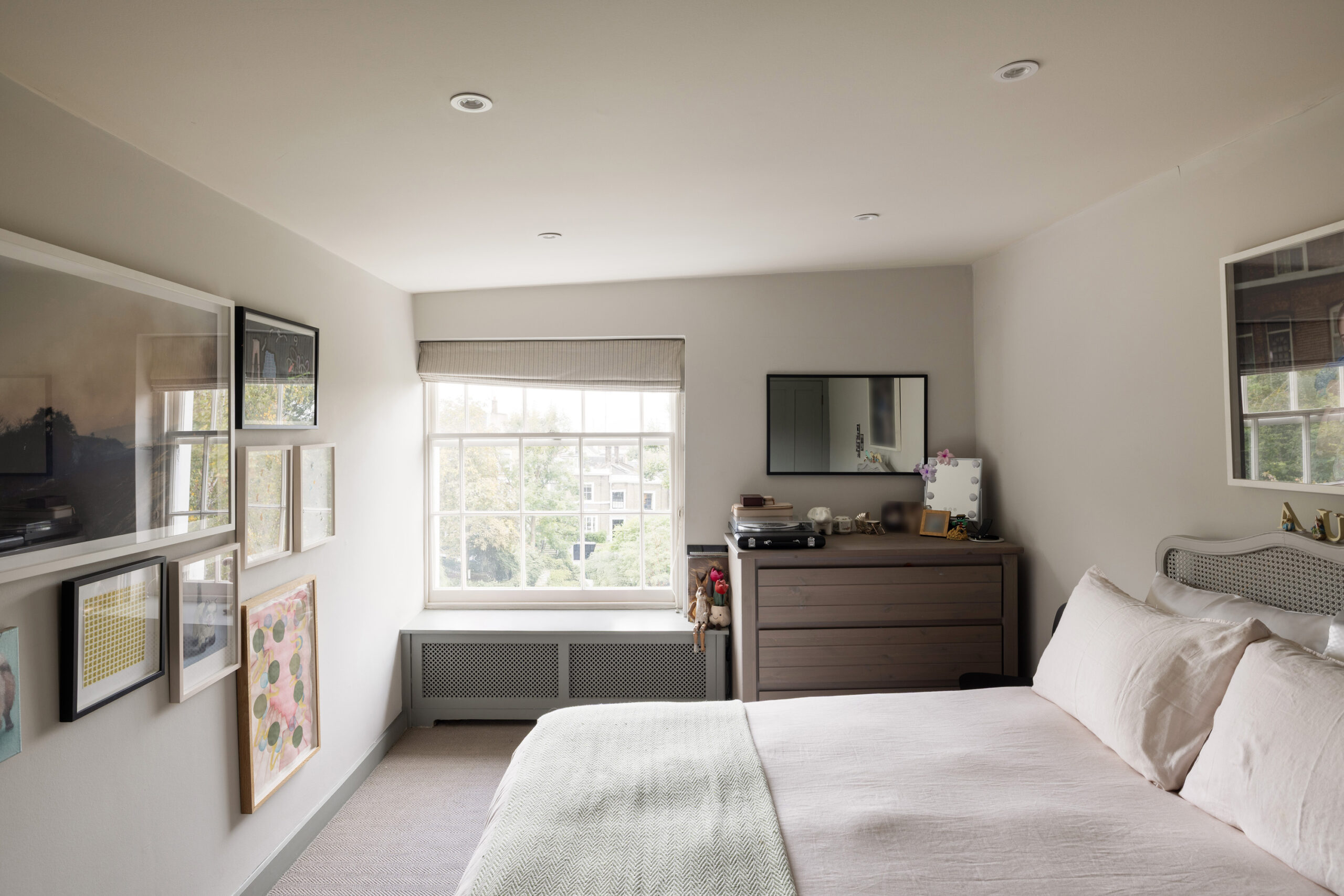 Domus-Nova-Notting-Hill-House-For-Rent-Campden-Hill-Square-17_Lo
