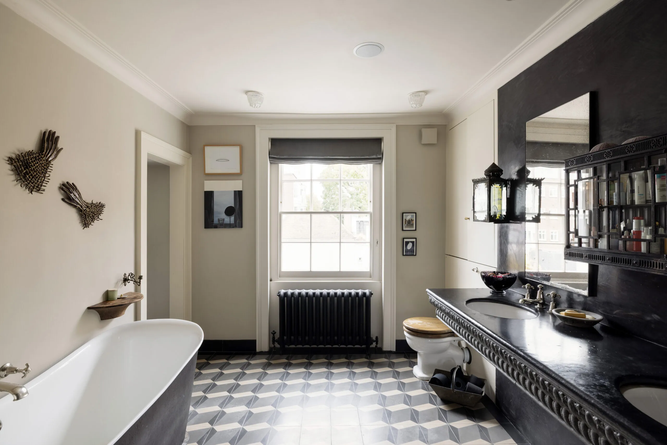 Domus-Nova-Notting-Hill-House-For-Rent-Campden-Hill-Square-32_Lo