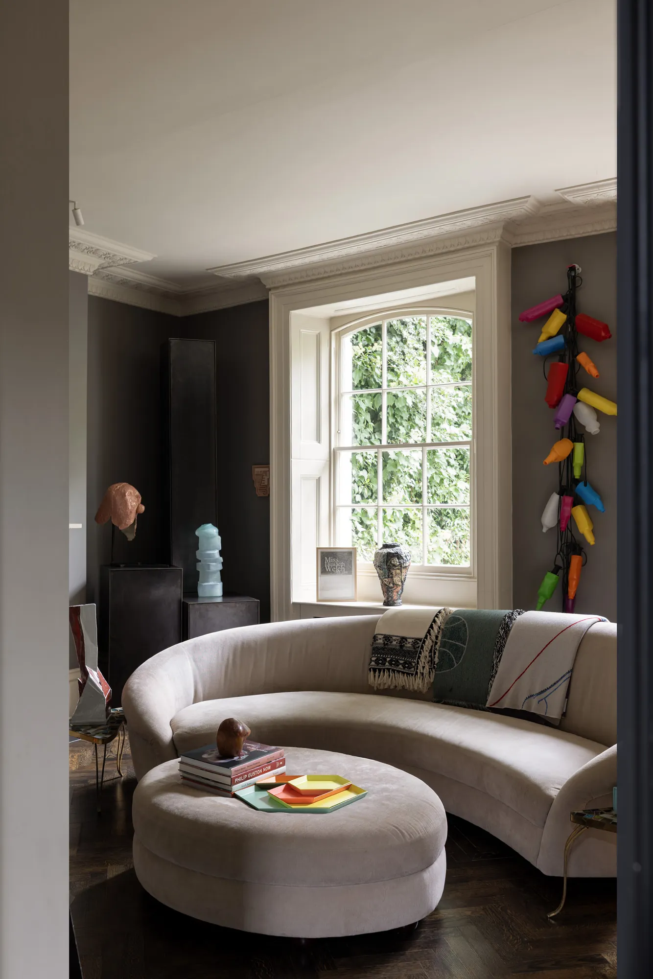 Domus-Nova-Notting-Hill-House-For-Rent-Campden-Hill-Square-38_Lo