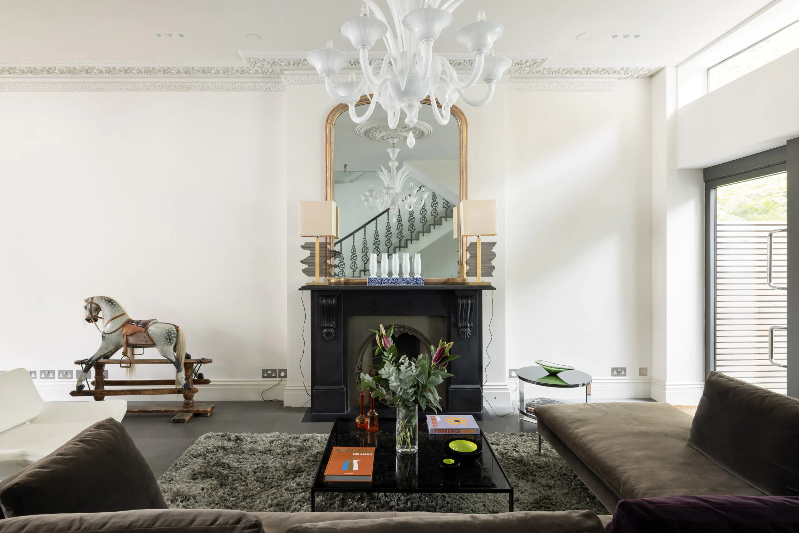 Domus-Nova-Notting-Hill-House-For-Rent-Horbury-Crescent-17_Lo – Copy