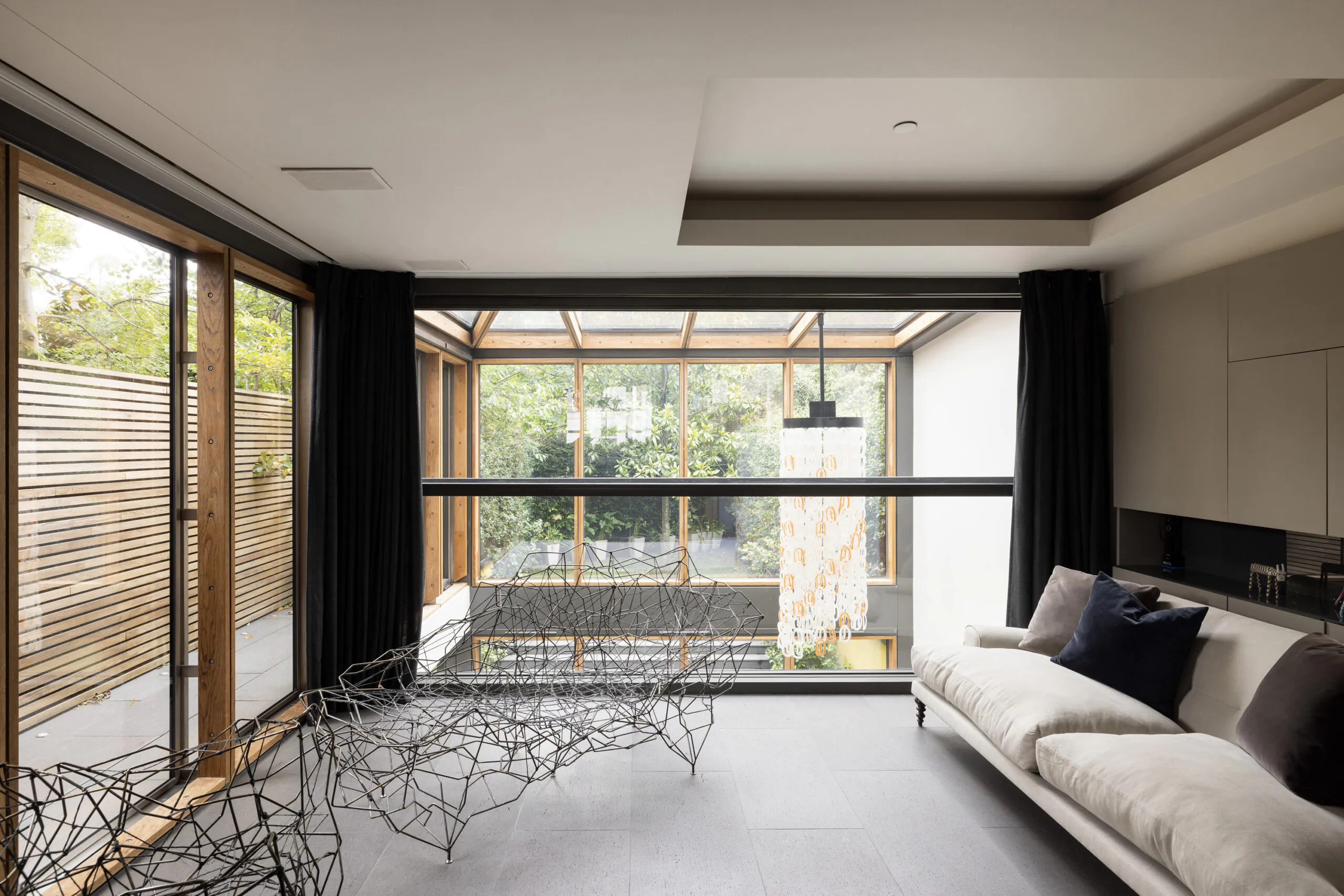 Domus-Nova-Notting-Hill-House-For-Rent-Horbury-Crescent-20_Lo – Copy
