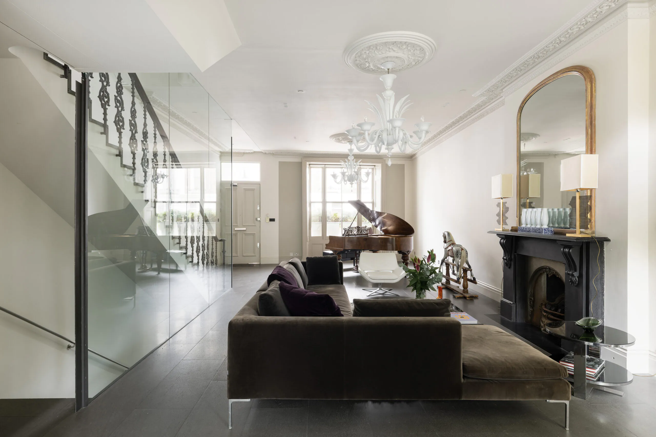 Domus-Nova-Notting-Hill-House-For-Rent-Horbury-Crescent-21_Lo – Copy