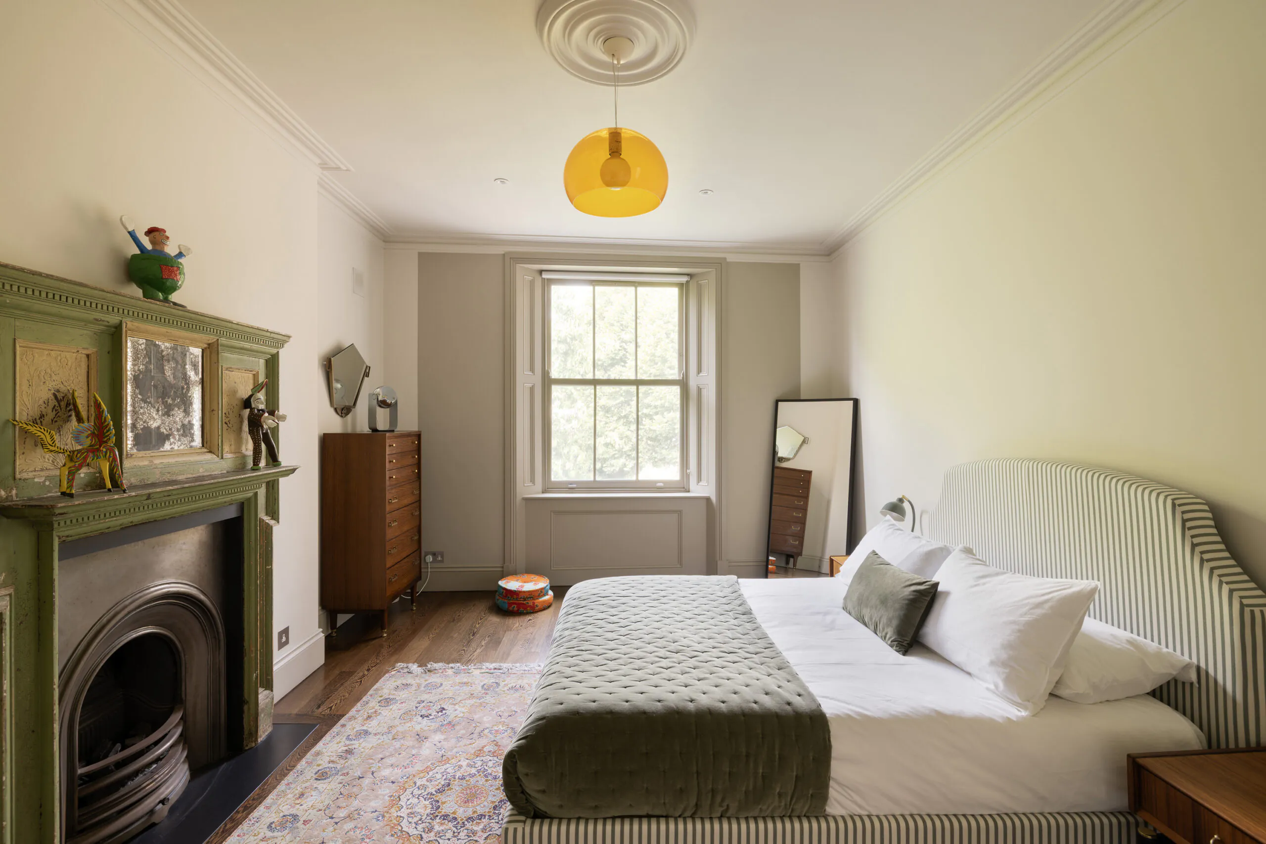 Domus-Nova-Notting-Hill-House-For-Sale-Horbury-Crescent-9_Lo