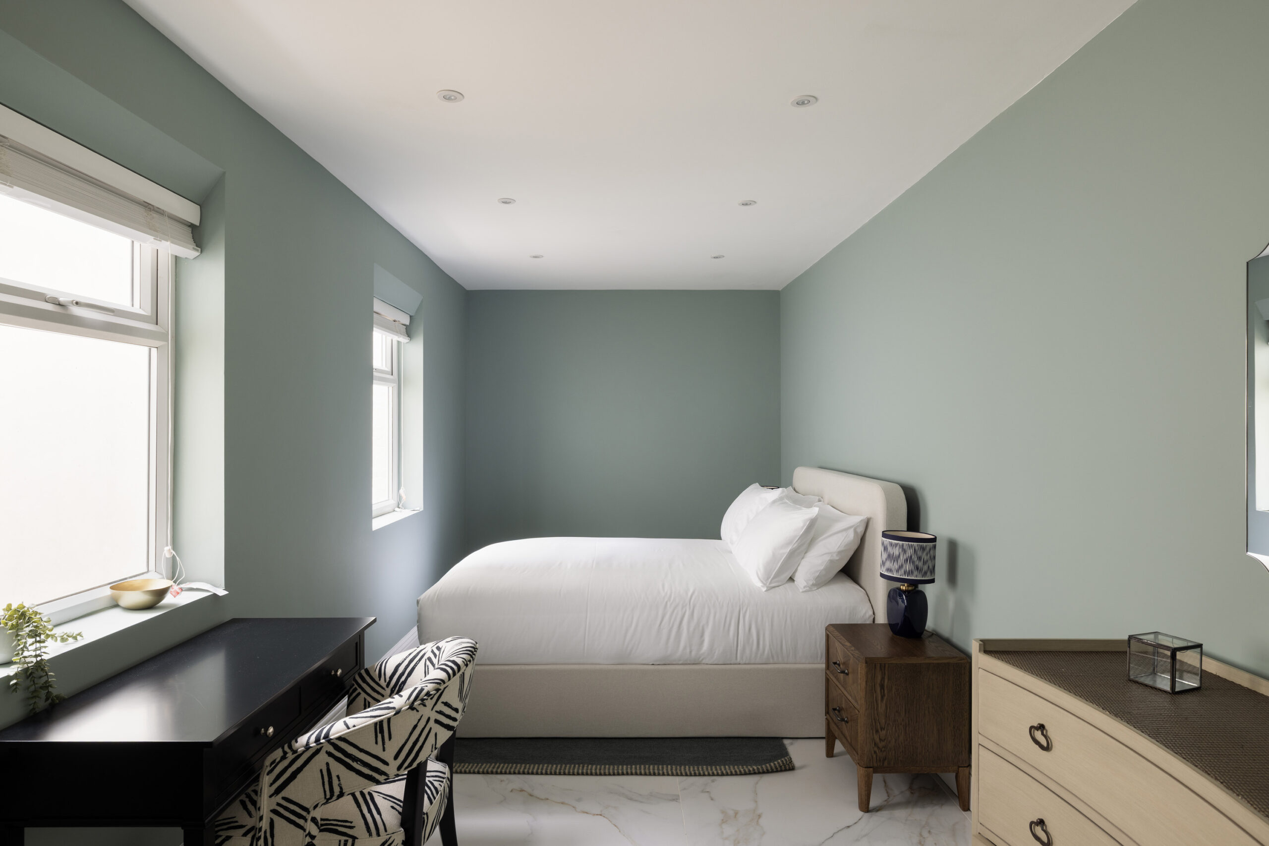 Domus-Nova-Pimlico-House-For-Rent-Warwick-Way-10_Lo