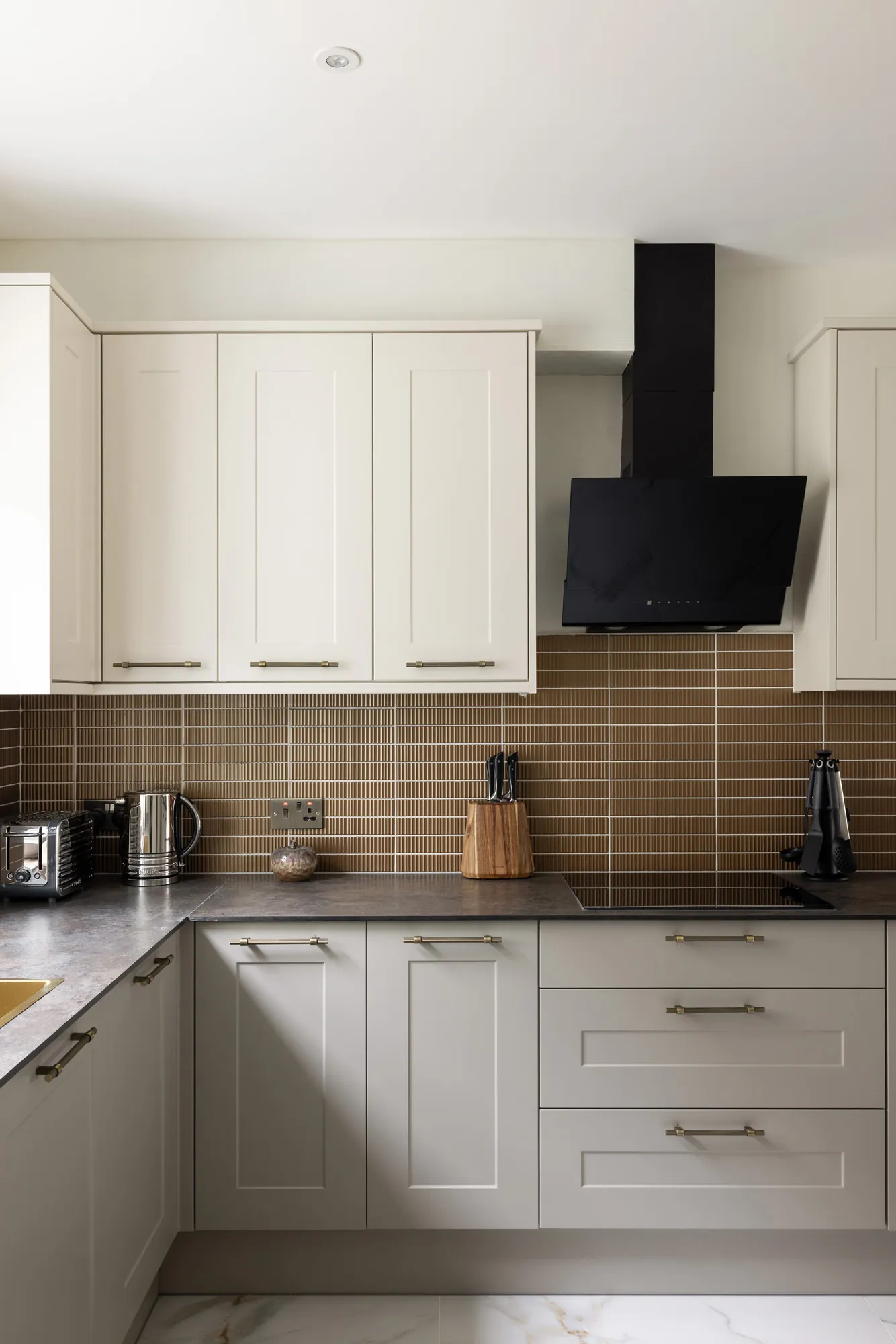 Domus-Nova-Pimlico-House-For-Rent-Warwick-Way-12_Lo