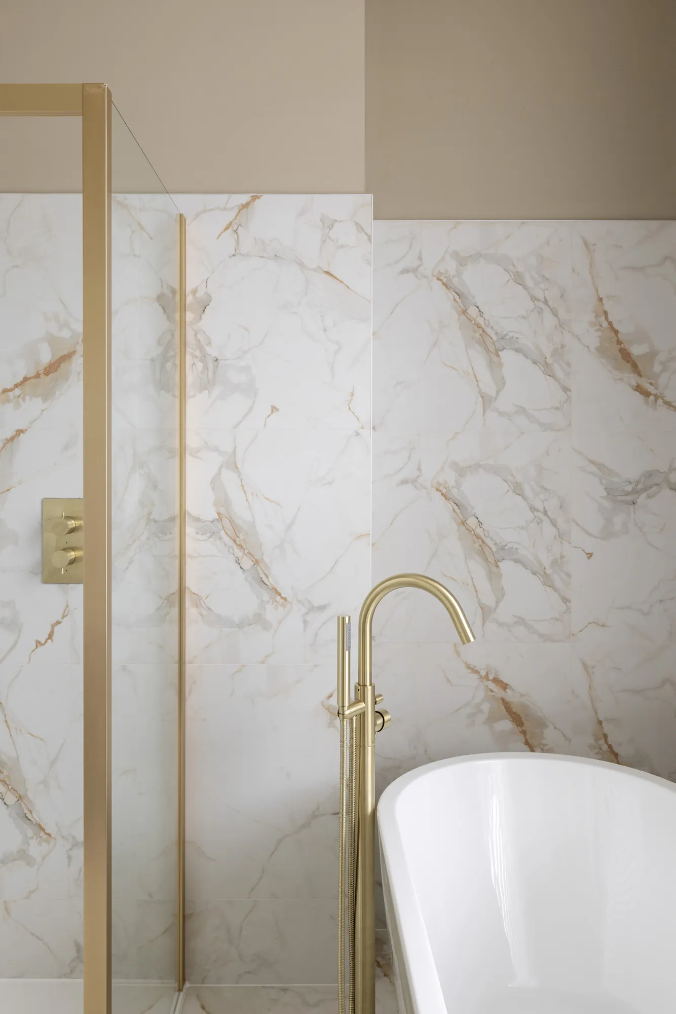 Domus-Nova-Pimlico-House-For-Rent-Warwick-Way-18_Lo