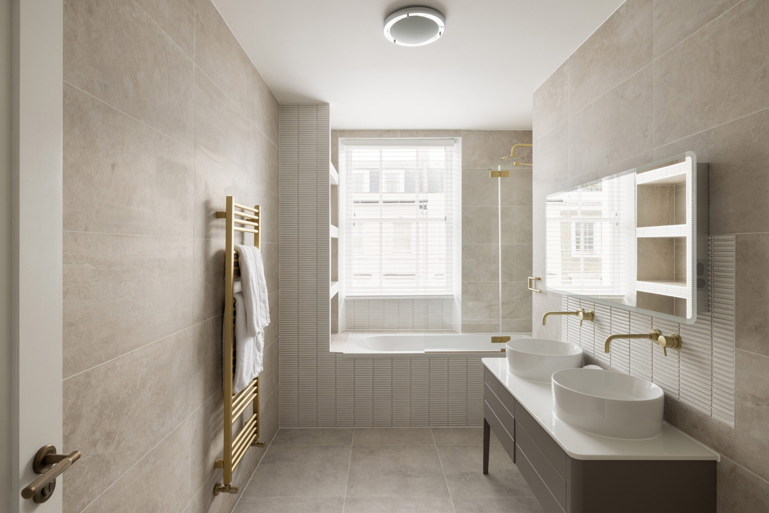 Domus-Nova-Pimlico-House-For-Rent-Warwick-Way-21_Lo