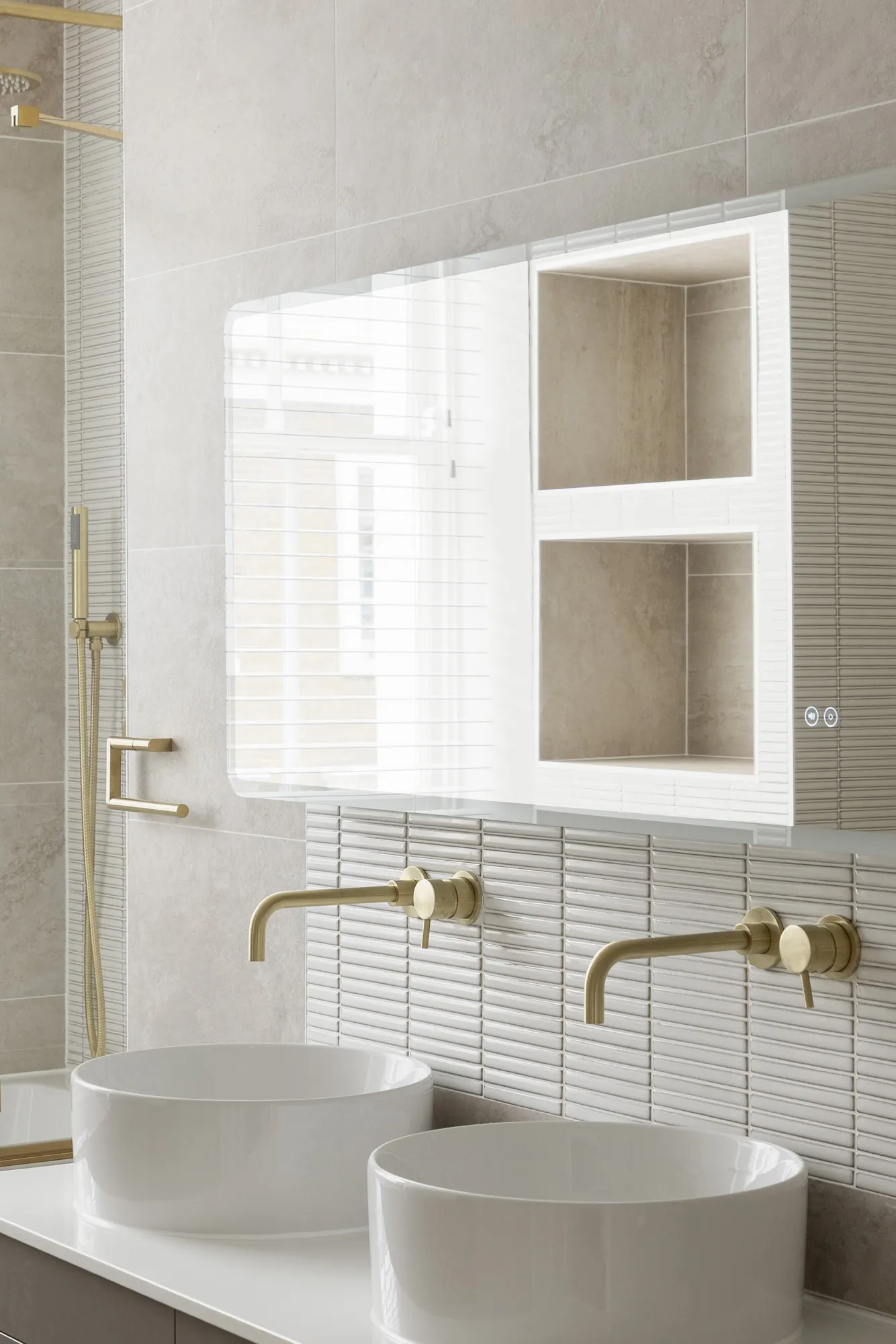 Domus-Nova-Pimlico-House-For-Rent-Warwick-Way-22_Lo