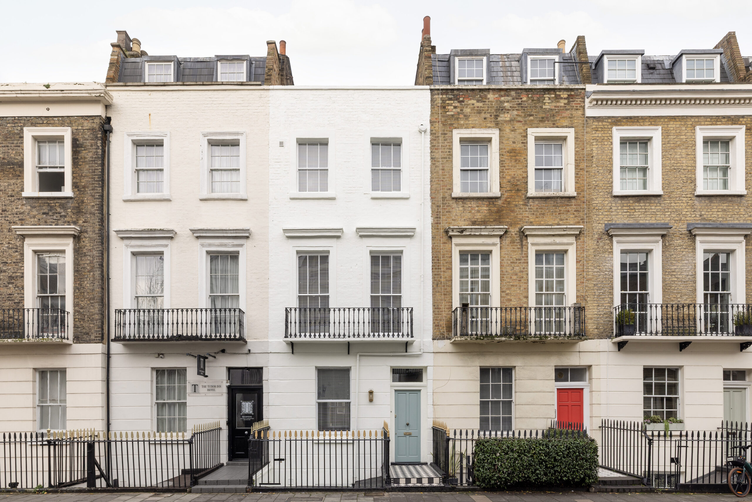 Domus-Nova-Pimlico-House-For-Rent-Warwick-Way-32_Lo