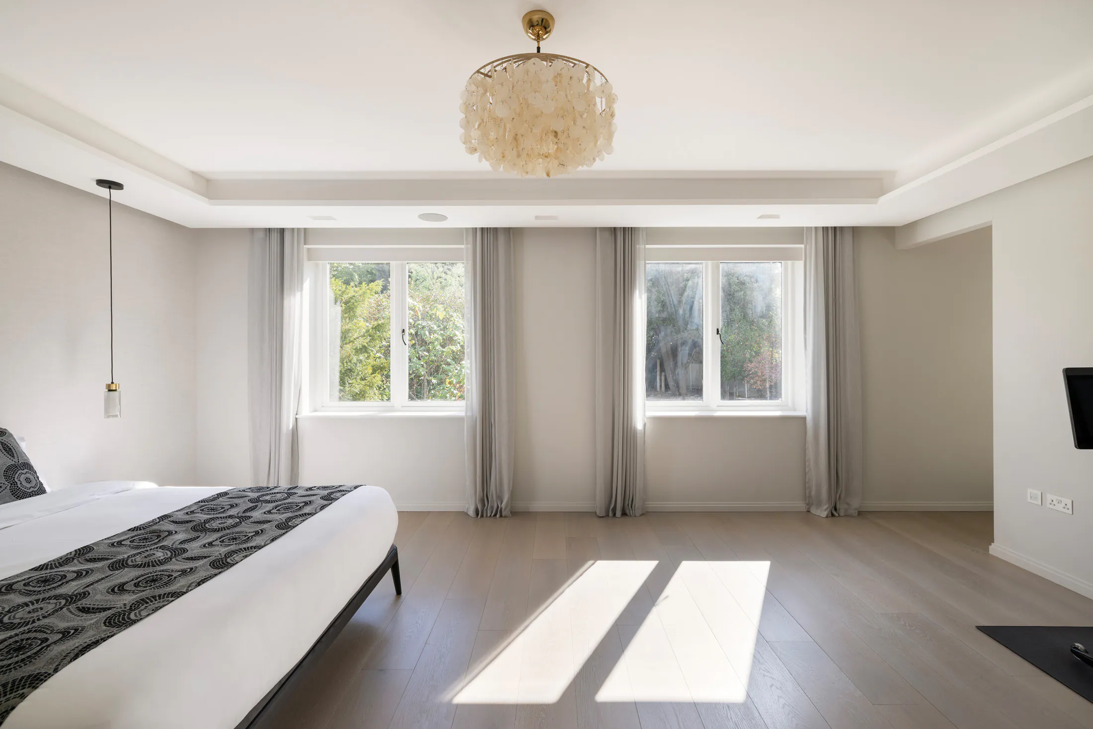 Domus-Nova-Wimbledon-House-For-Rent-Bathgate-Road-16_Lo
