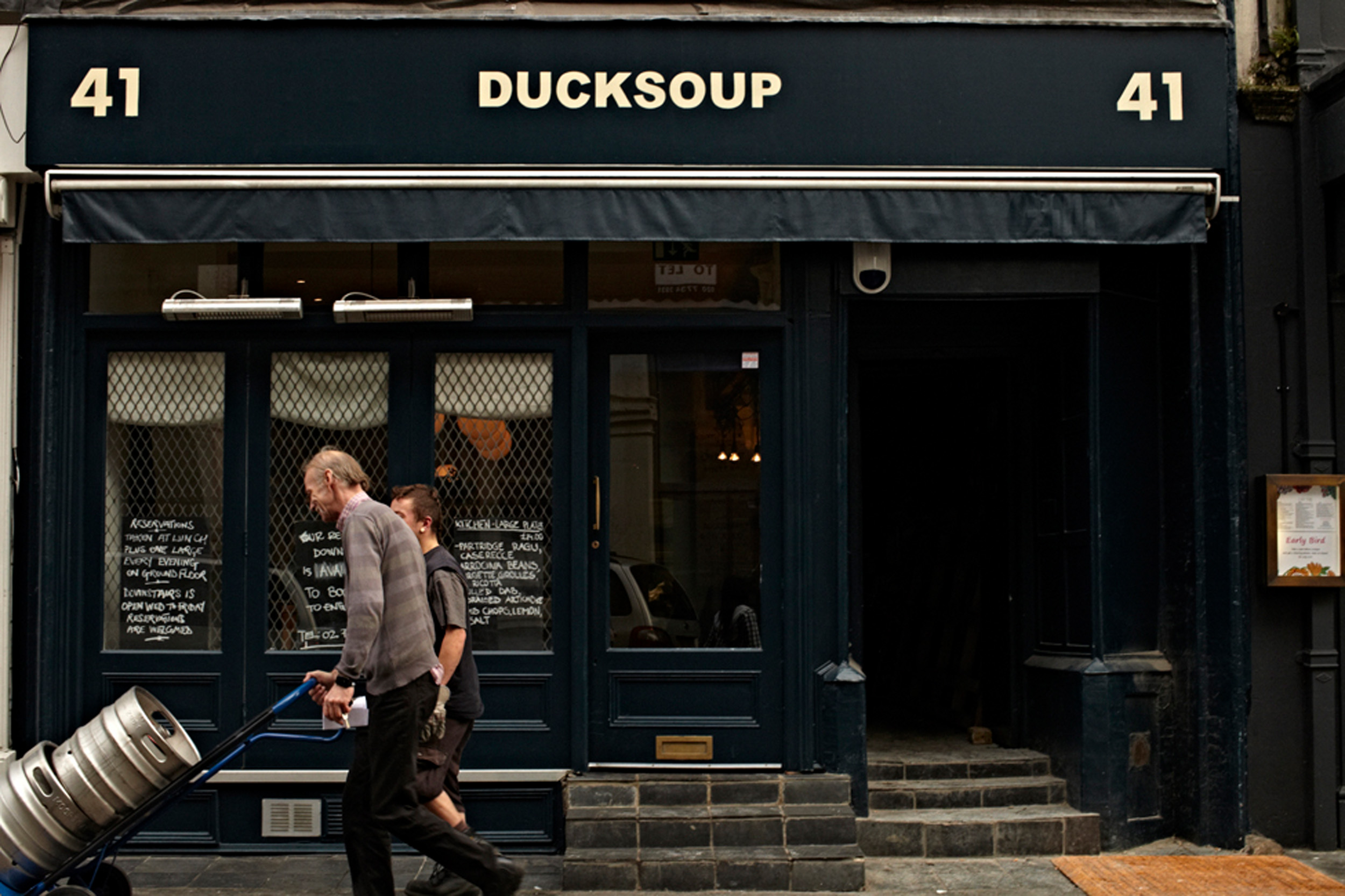 Domus-Stay-Area-Guide-Soho-London-Ducksoup-restaurant (34)