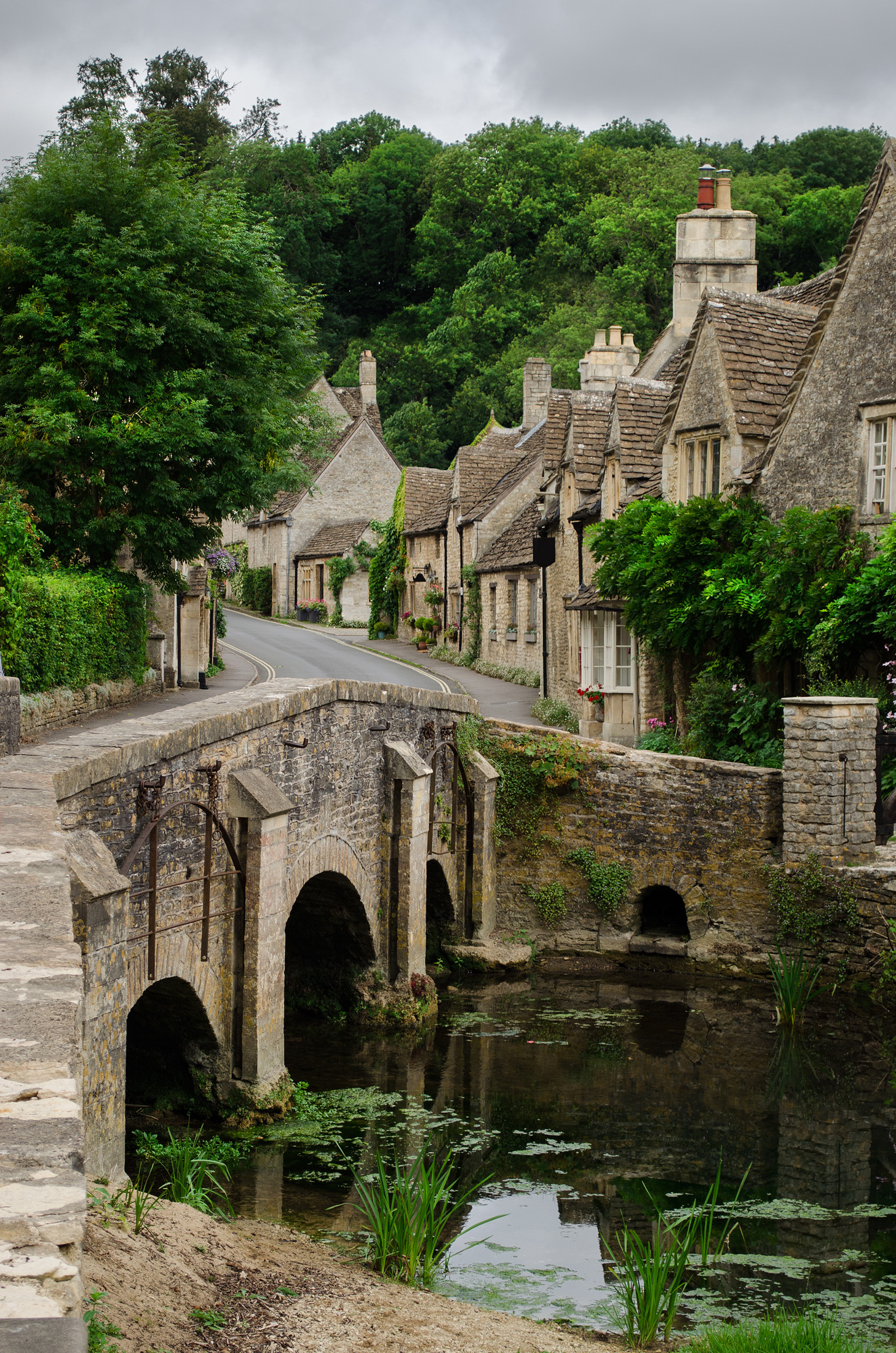 Cotswolds village Castle Combe