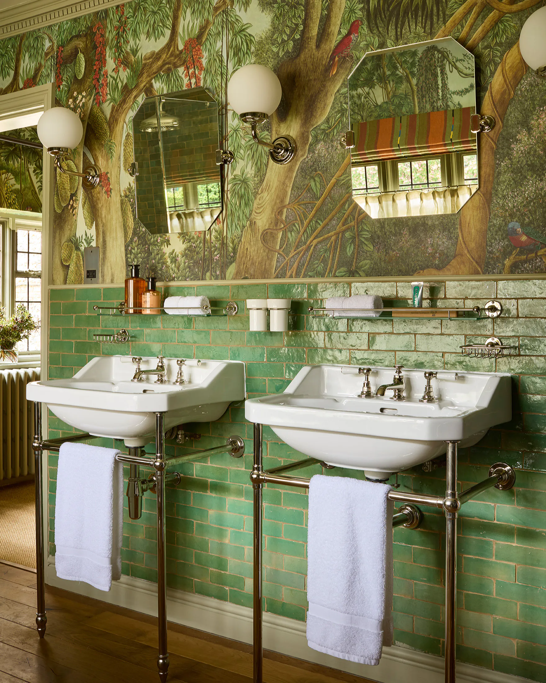 Domus-Stay-Cotswolds-Henley-country-home-to-rent-Chiltern-Manor (2)